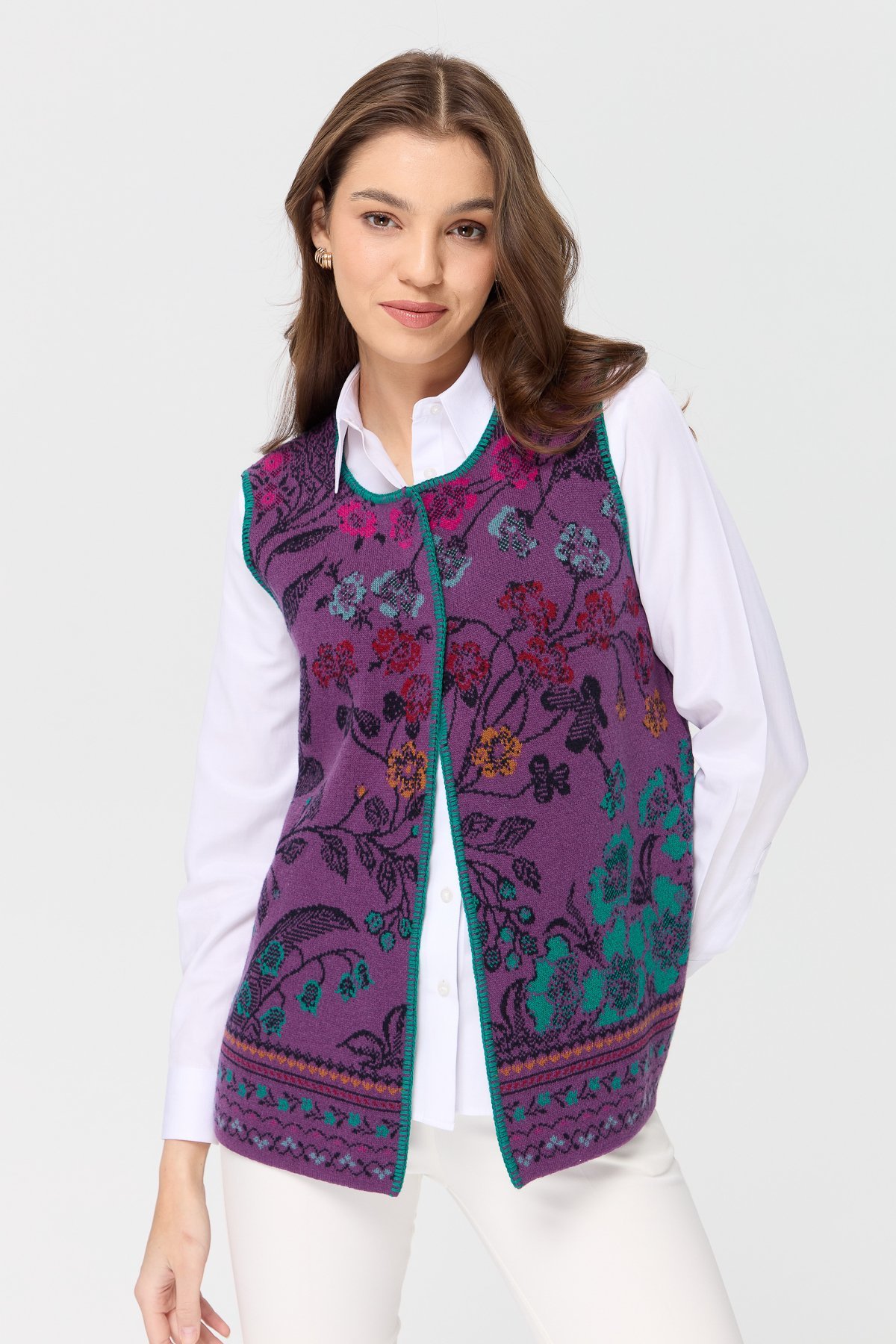 23119Kadın Sıfır Yaka Sarmaşık Desenli Yün Yelek A.Mor