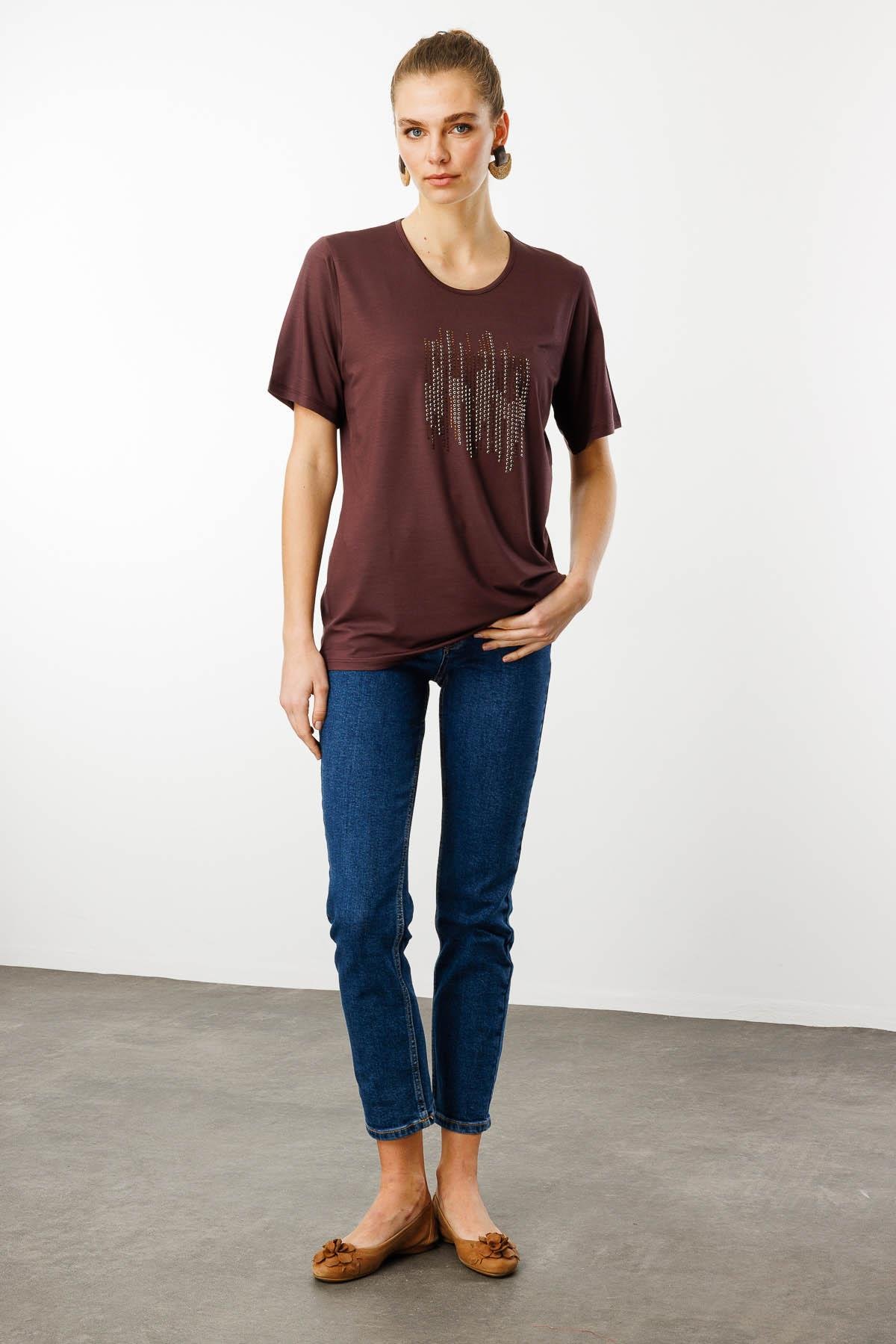 25769Kadın Sıfır Yaka Taş Baskılı Penye T-Shirt Kahve