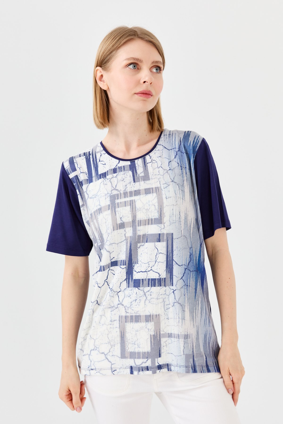 23757Kadın Sıfır Yaka Taşlı Penye T-shirt Lacivert