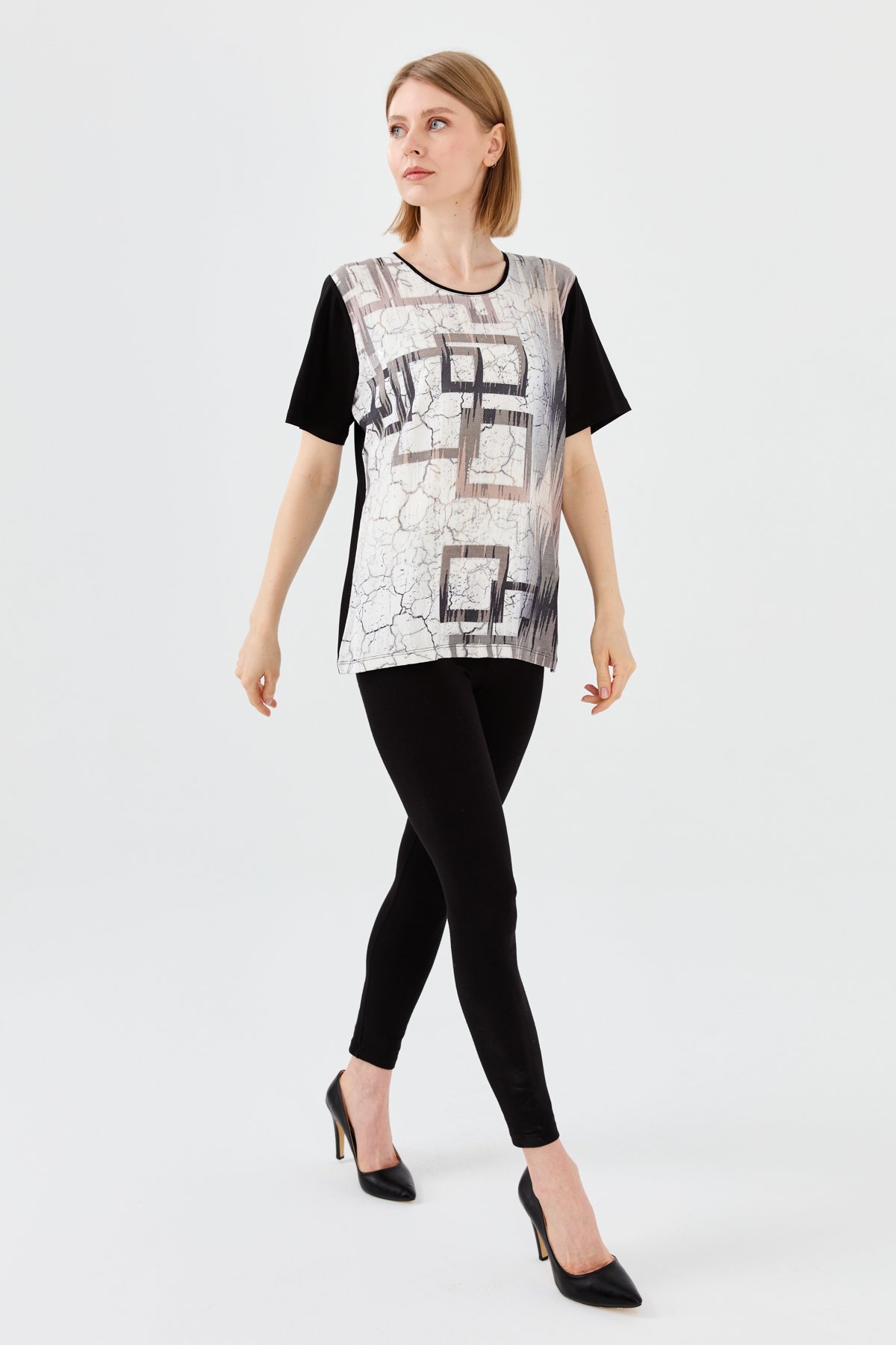 23757Kadın Sıfır Yaka Taşlı Penye T-shirt Siyah