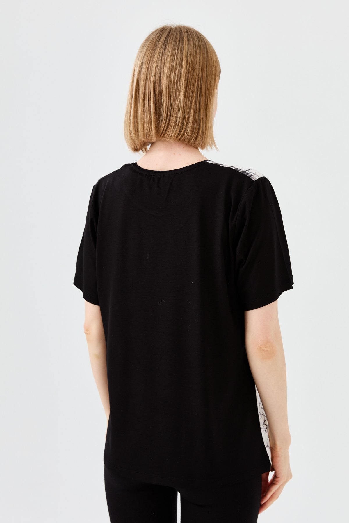 23757Kadın Sıfır Yaka Taşlı Penye T-shirt Siyah