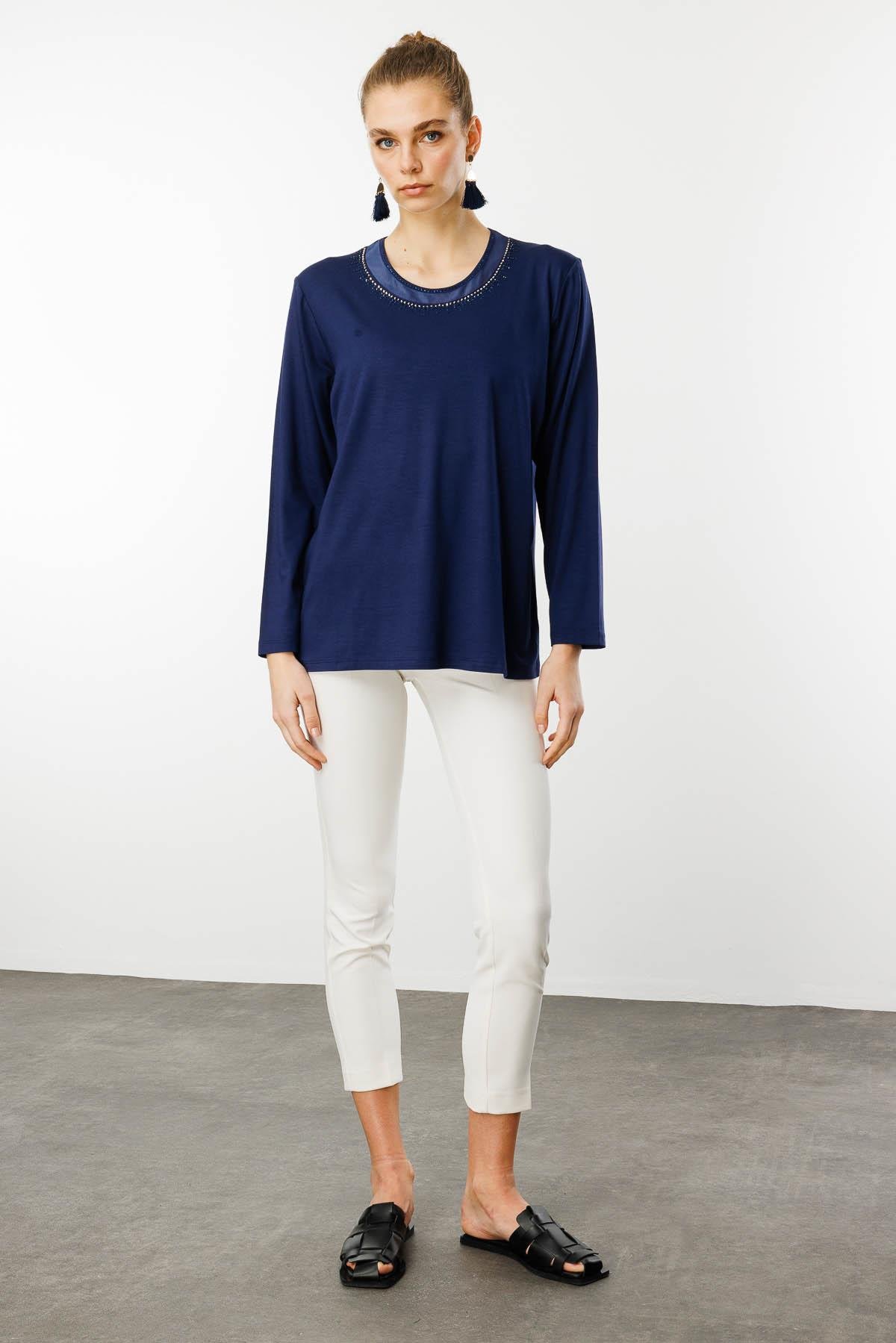 25752Kadın Sıfır Yaka Tül Şeritli Penye Bluz Lacivert