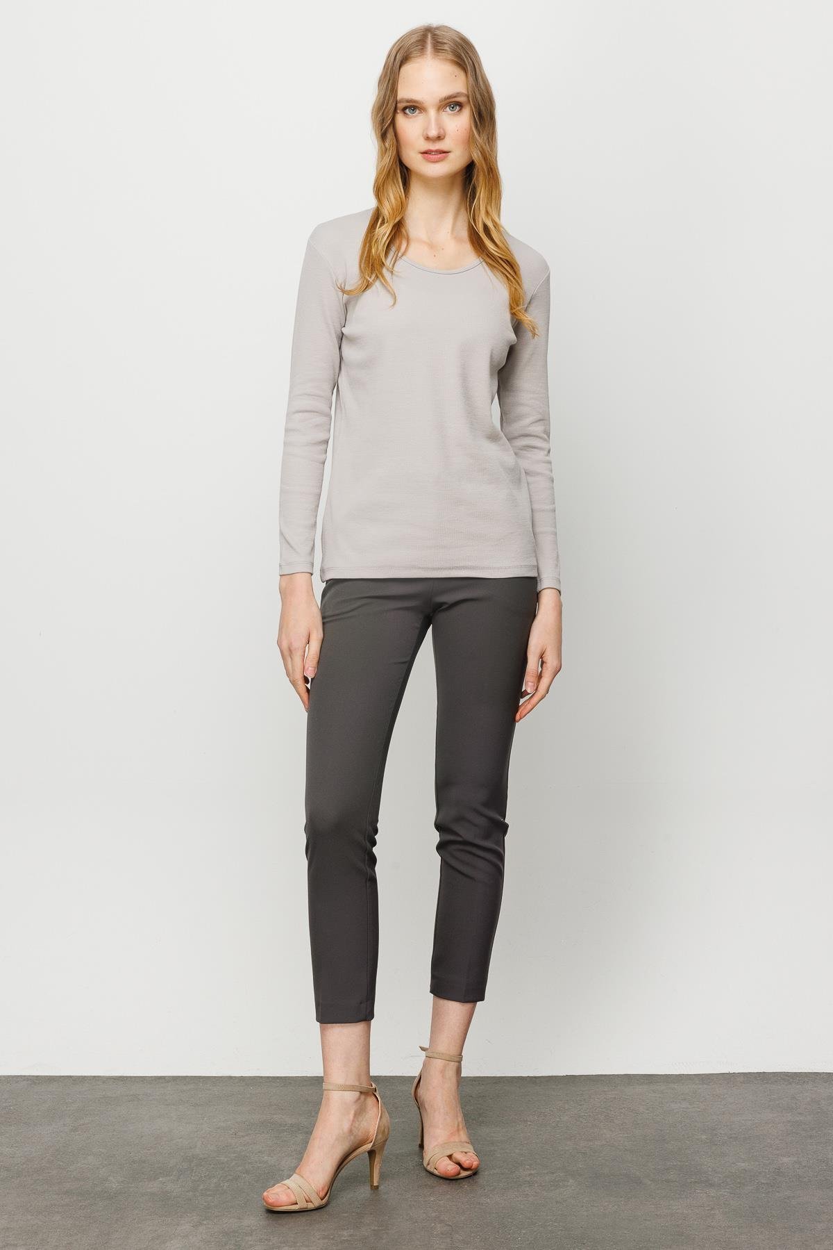 23756Kadın Sıfır Yaka Uzun Kol Basic Pamuklu Bluz Taş