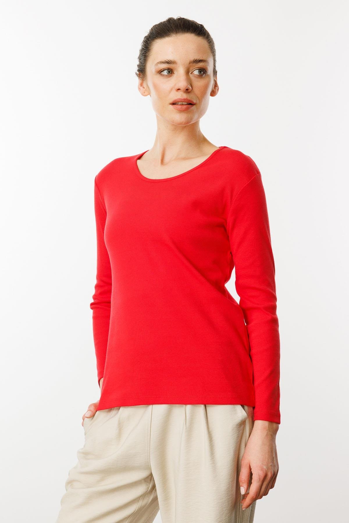 23756Kadın Sıfır Yaka Uzun Kol Basic Pamuklu Bluz Kırmızı