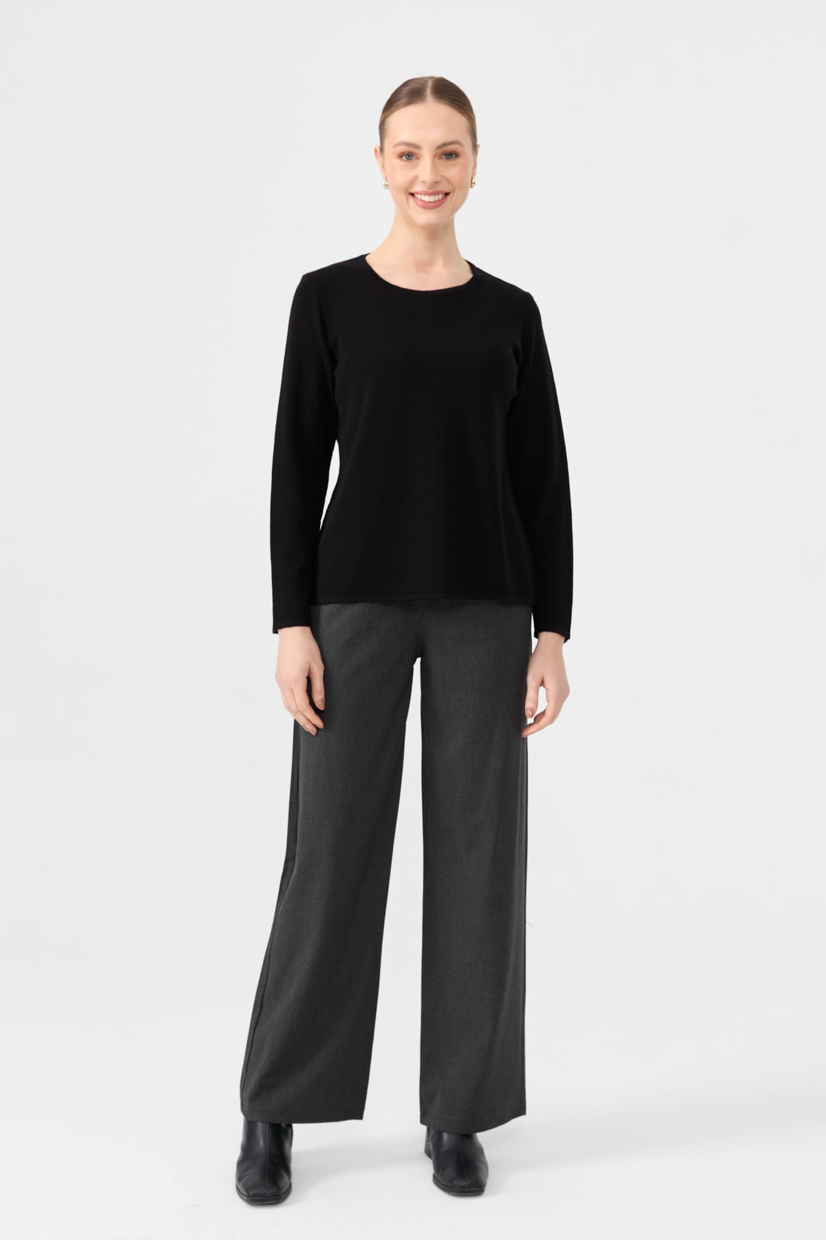24113Kadın Sıfır Yaka Uzun Kollu Basic Yün Bluz Siyah