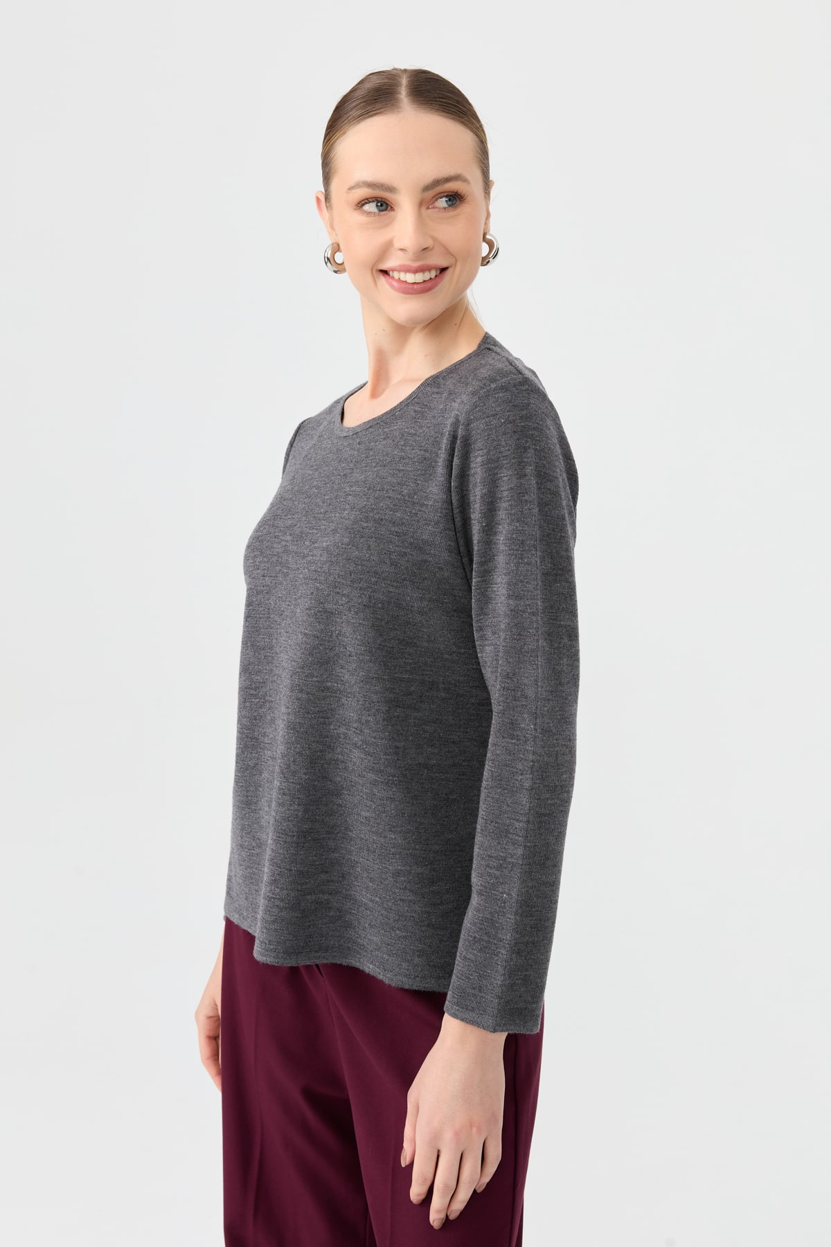 24113Kadın Sıfır Yaka Uzun Kollu Basic Yün Bluz A.Füme