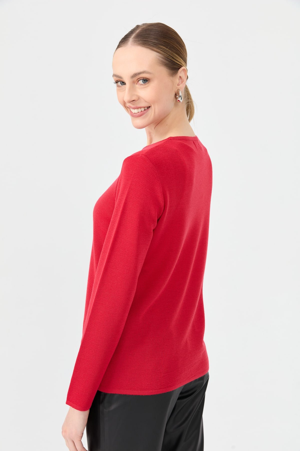 24113Kadın Sıfır Yaka Uzun Kollu Basic Yün Bluz A.Kırmızı