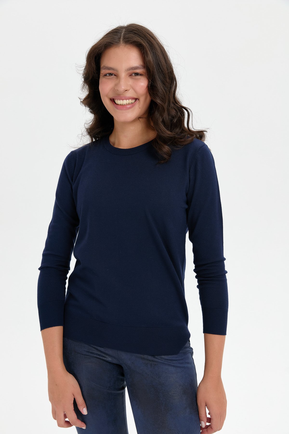 24358Kadın Sıfır Yaka Yanı Yırtmaçlı Kazak K.Lacivert