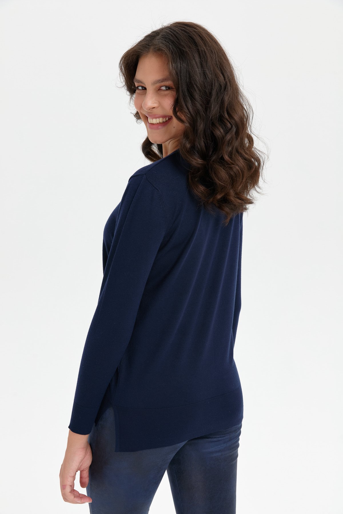 24358Kadın Sıfır Yaka Yanı Yırtmaçlı Kazak K.Lacivert