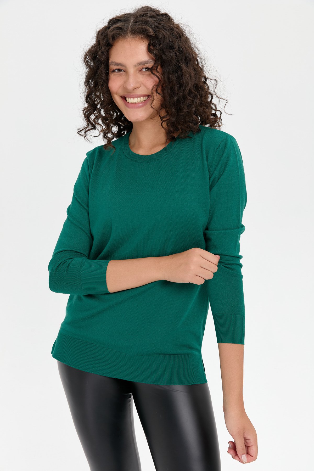 24358Kadın Sıfır Yaka Yanı Yırtmaçlı Kazak Ö.Başı