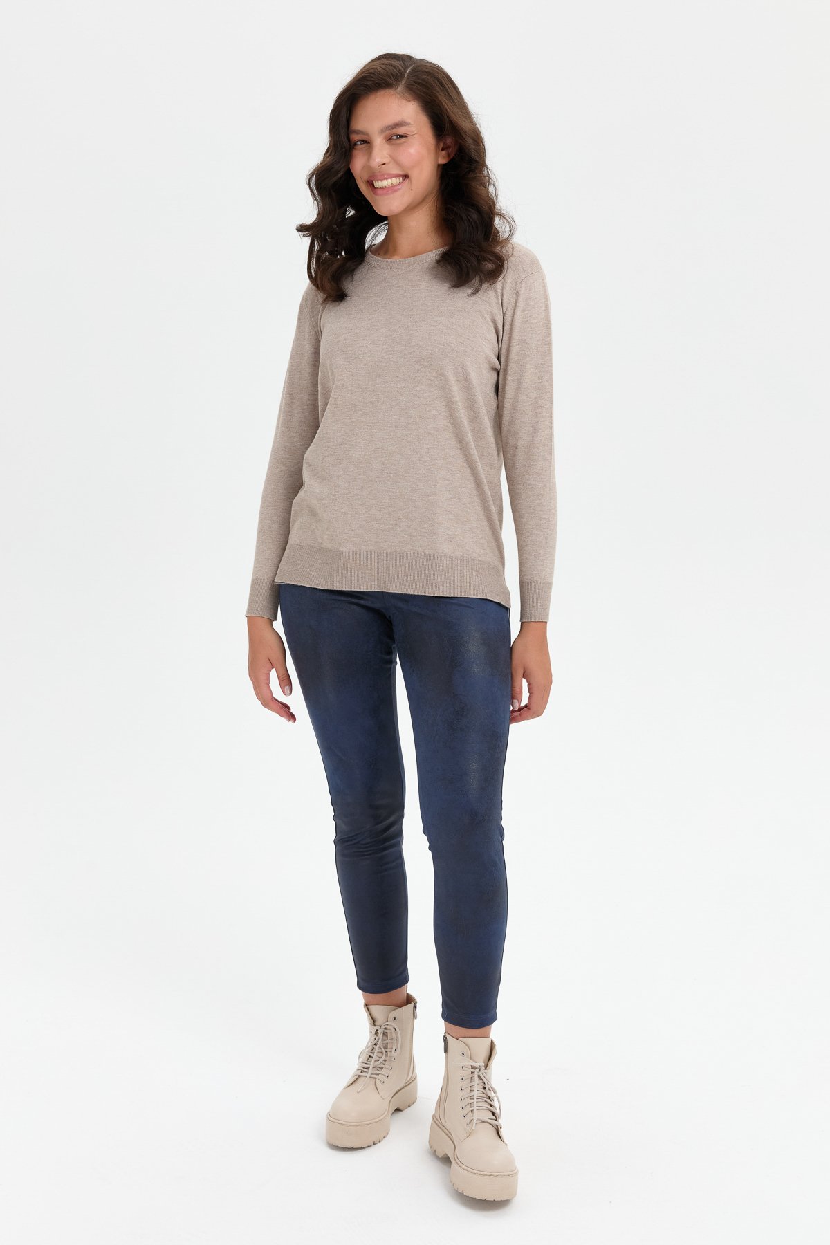 24358Kadın Sıfır Yaka Yanı Yırtmaçlı Kazak Vizon