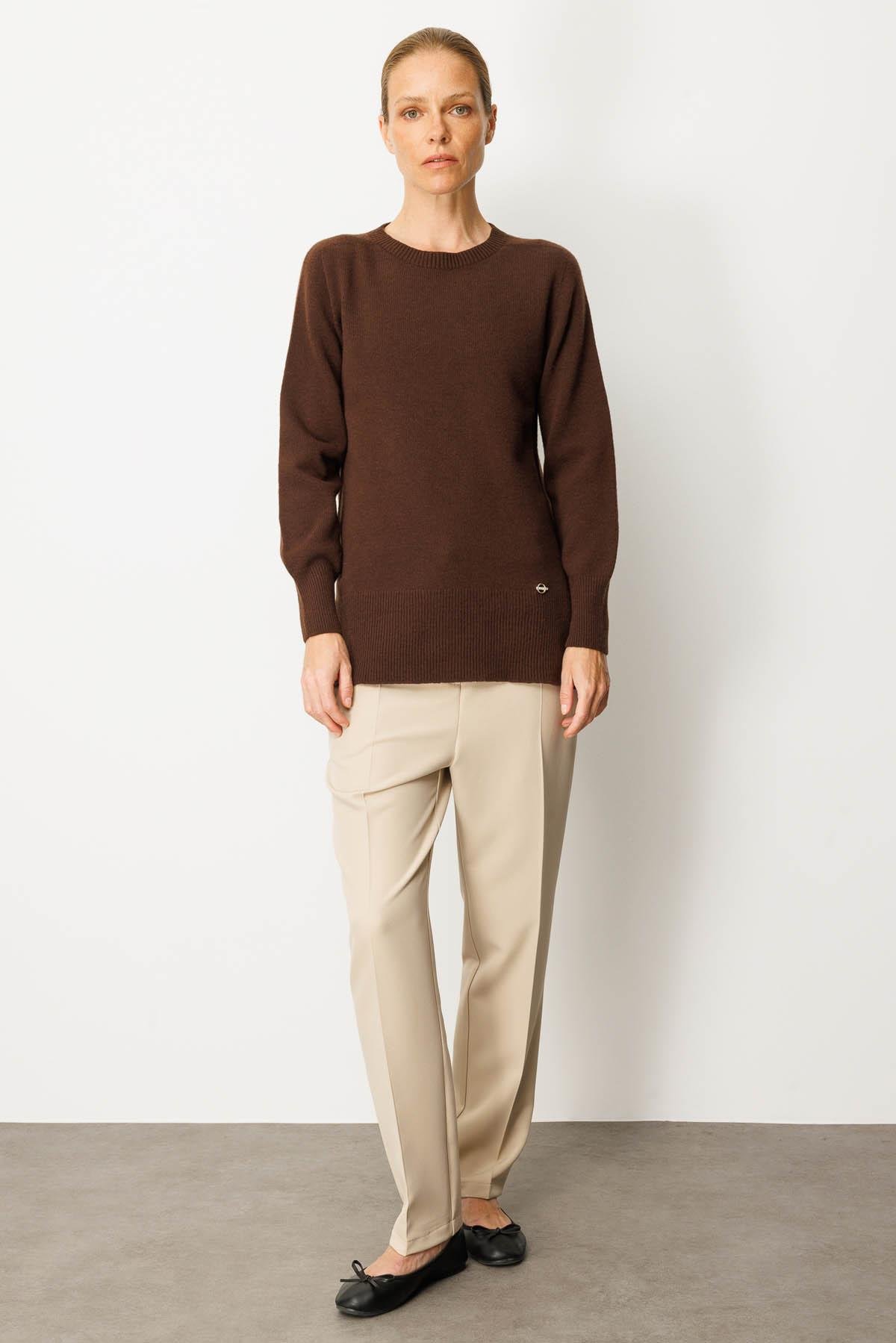 25214Kadın Sıfır Yaka Yanı Yırtmaçlı Yün Bluz M.Kahve