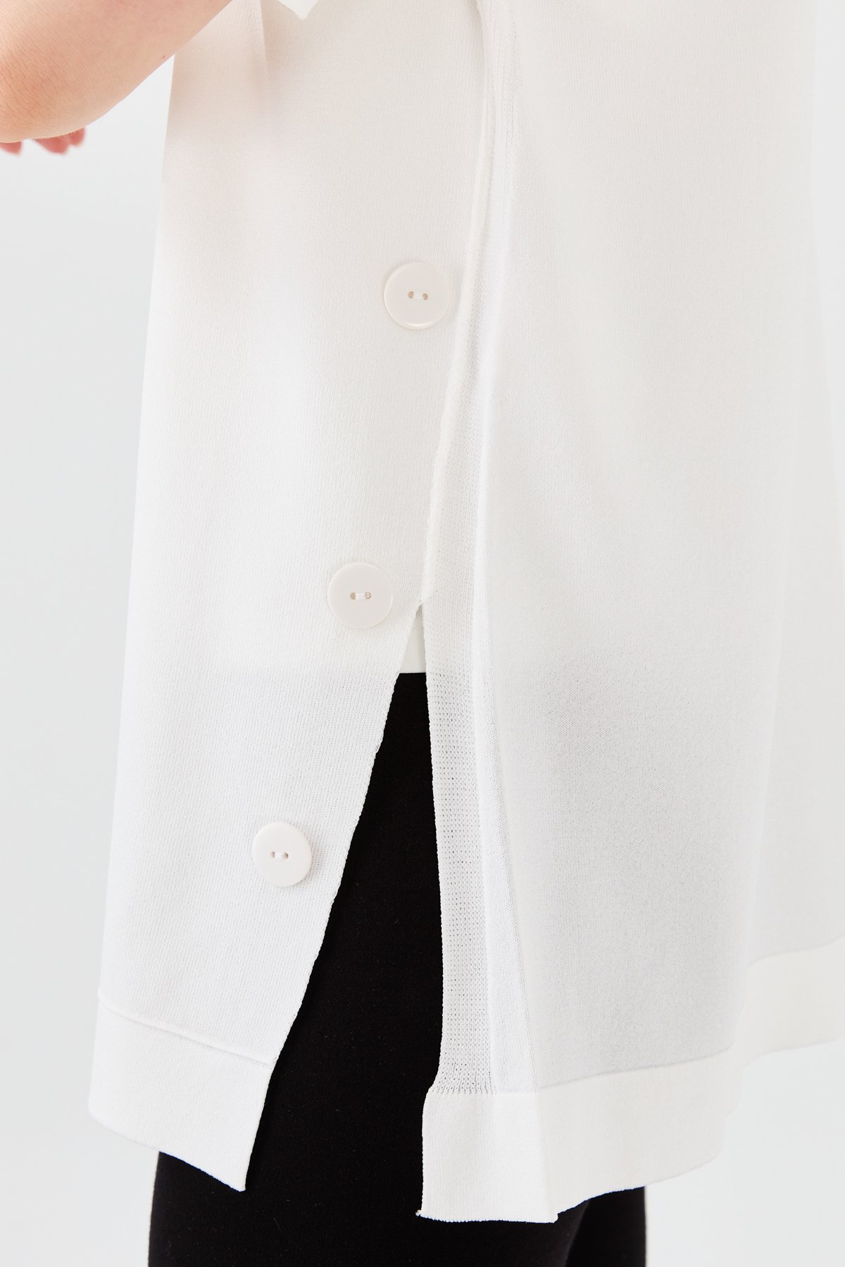 23354Kadın Sıfır Yaka Yazlık Triko Bluz Ekru