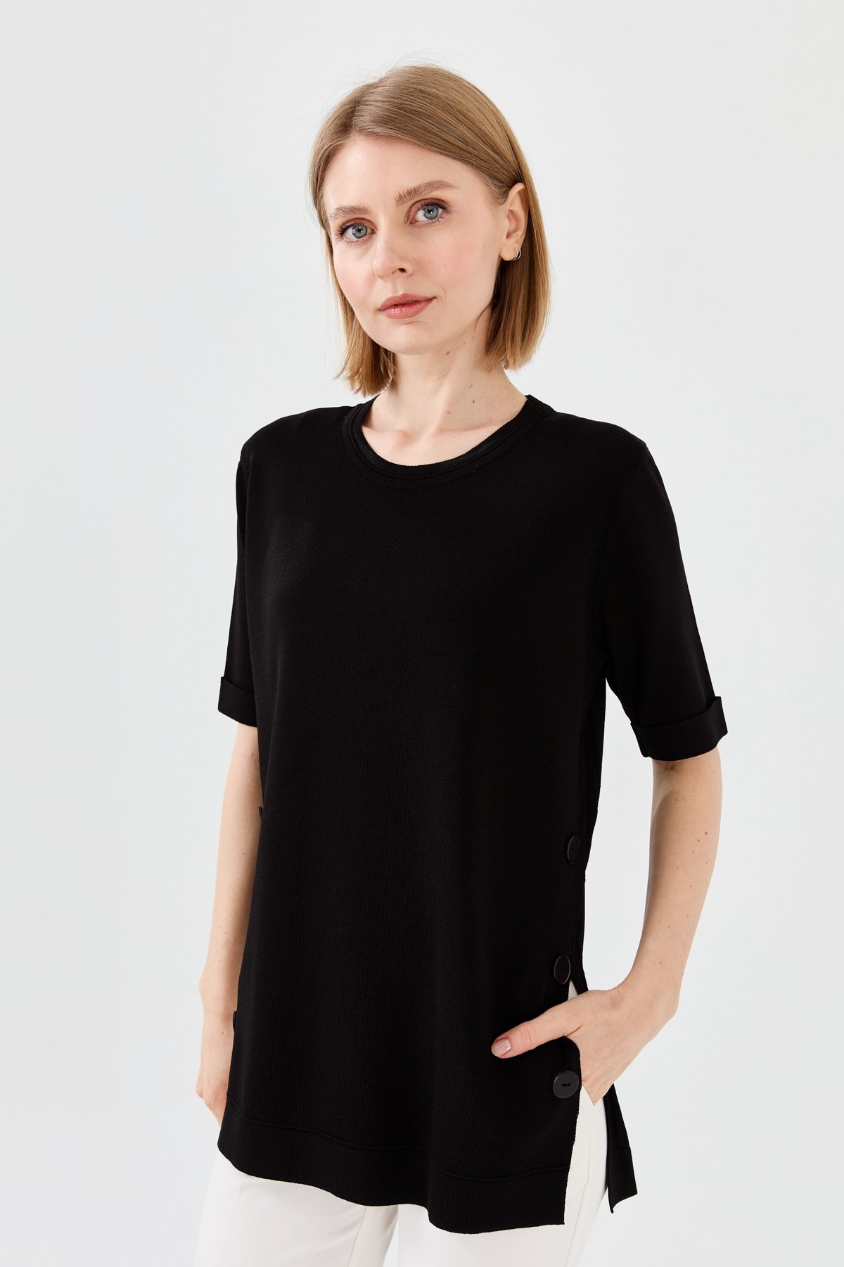 23354Kadın Sıfır Yaka Yazlık Triko Bluz Siyah