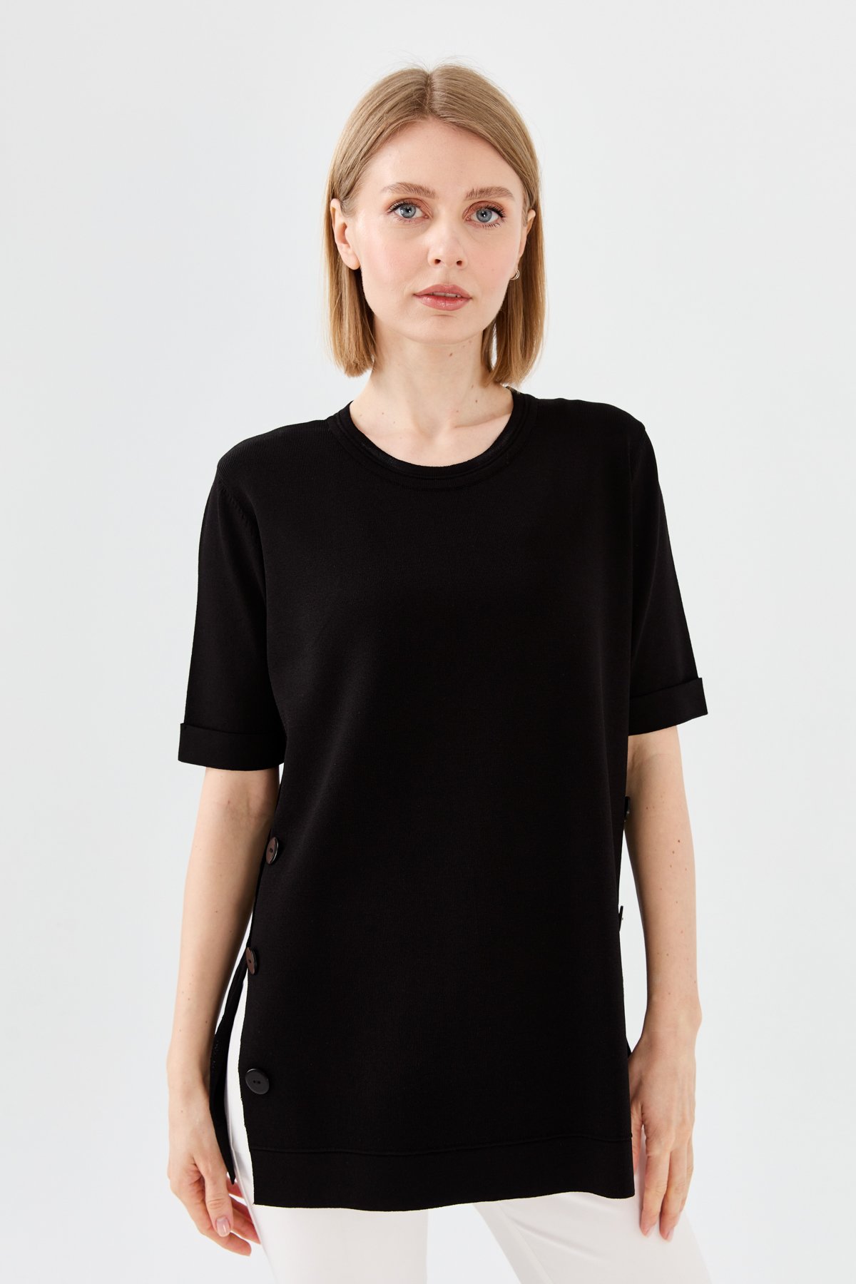 23354Kadın Sıfır Yaka Yazlık Triko Bluz Siyah