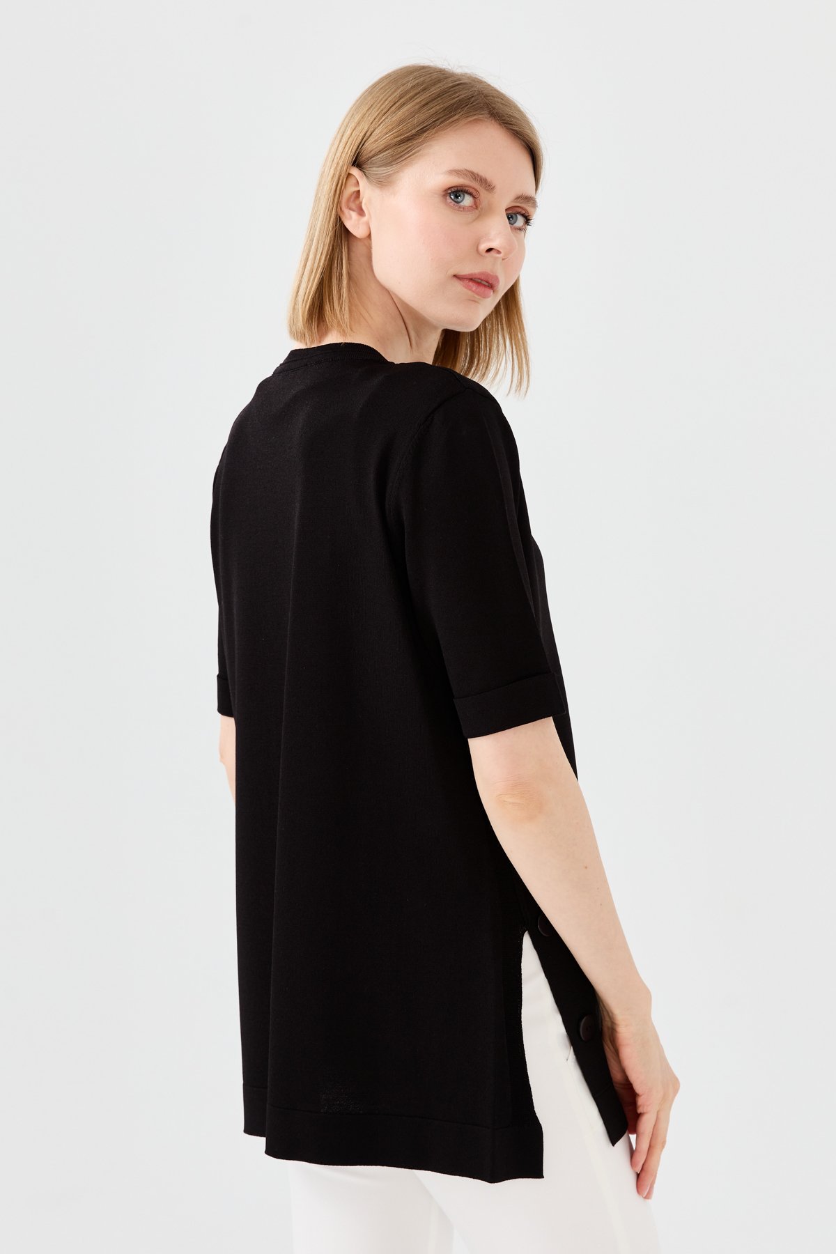 23354Kadın Sıfır Yaka Yazlık Triko Bluz Siyah