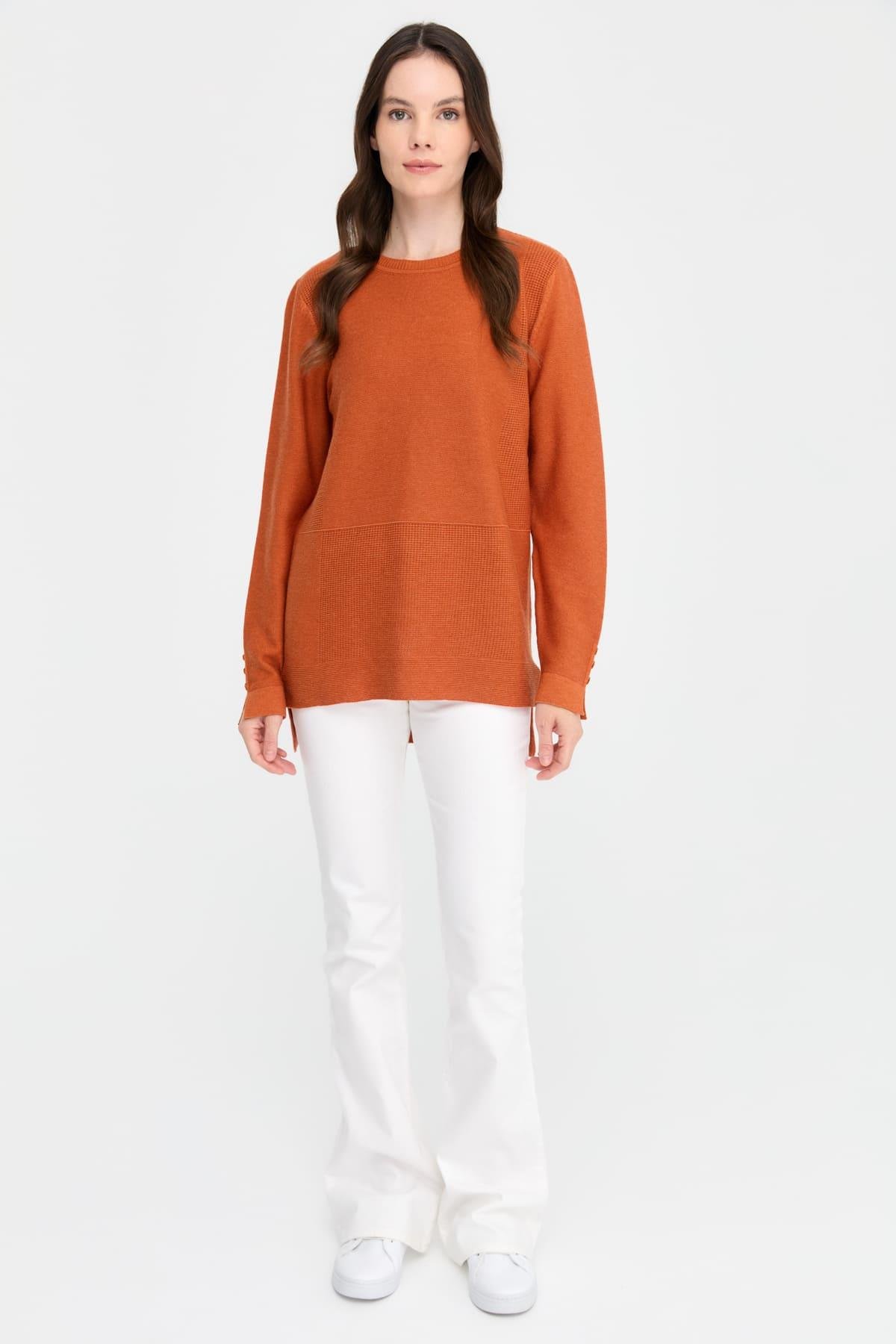 24357Kadın Sıfır Yaka Yırtmaçlı Kazak Turuncu