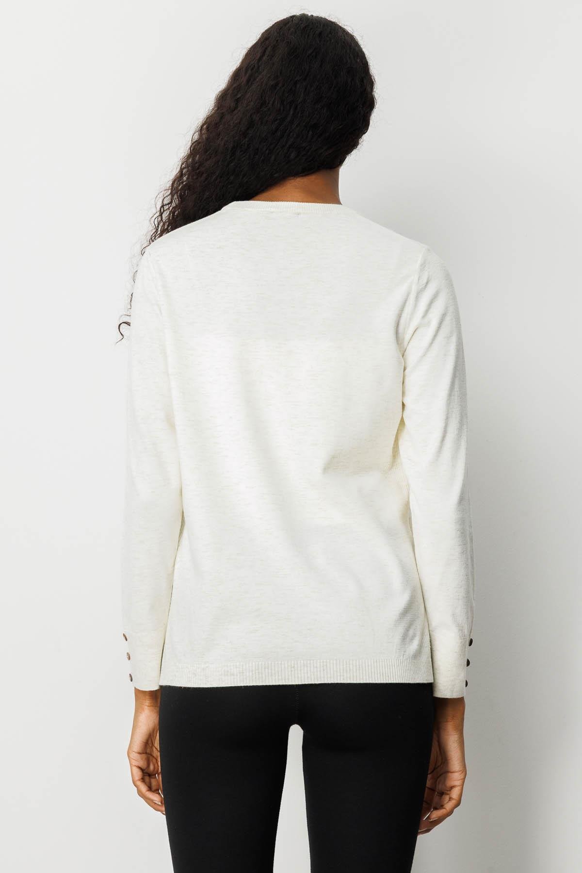 25293Kadın Sıfır Yaka Yırtmaçlı Yanı Düğmeli Kazak Kemik