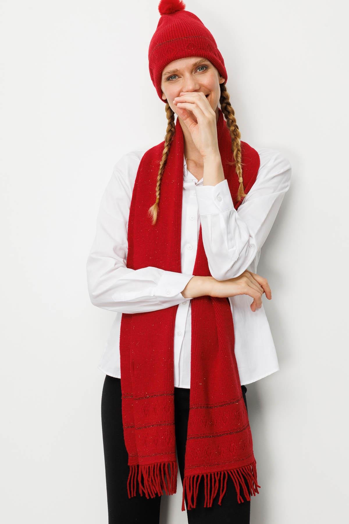 25072Kadın Simli Jakarlı Ponponlu Yün Şapka K.Kırmızı