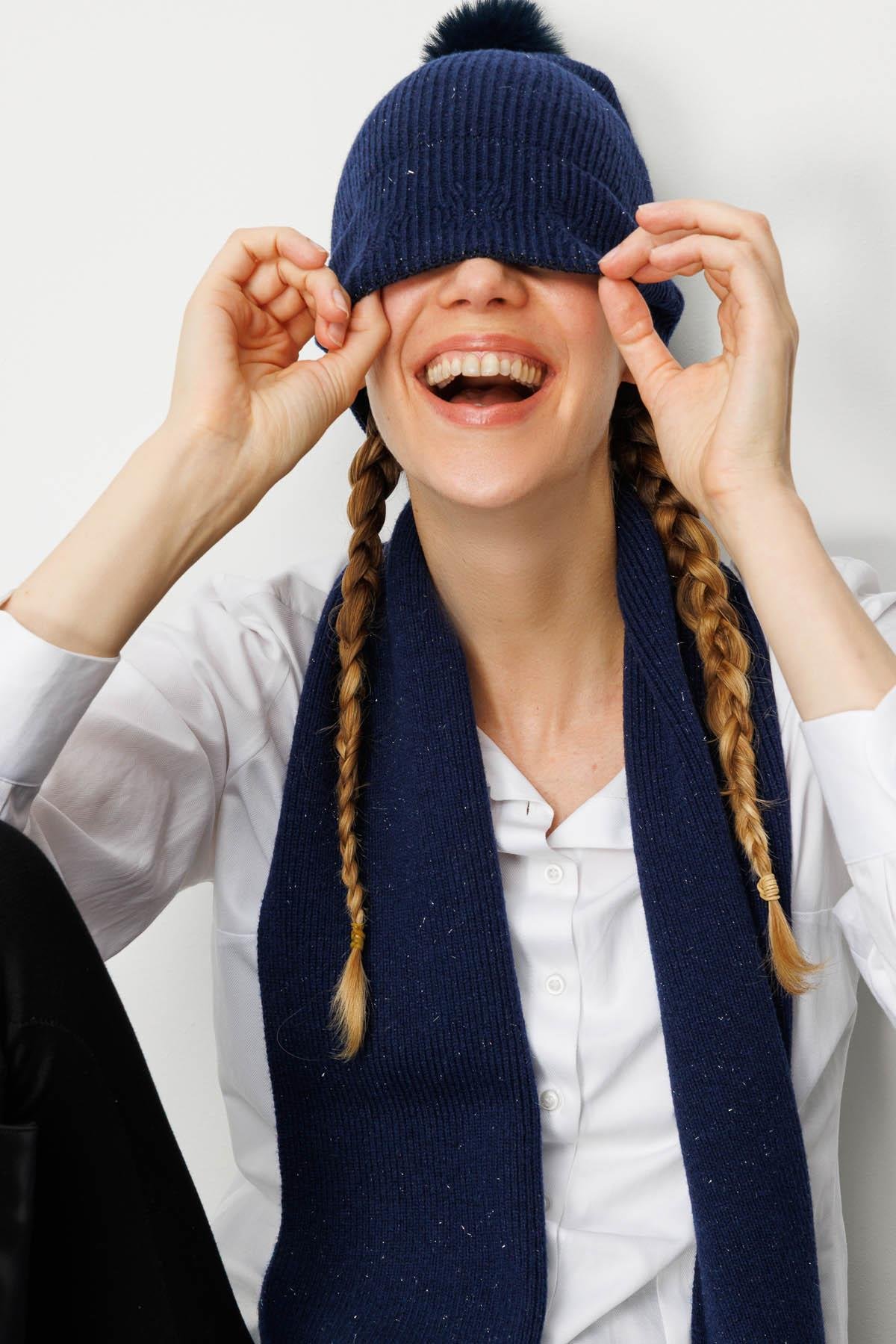 25073Kadın Simli Jakarlı Püsküllü Yün Kaşkol Y.A Lacivert