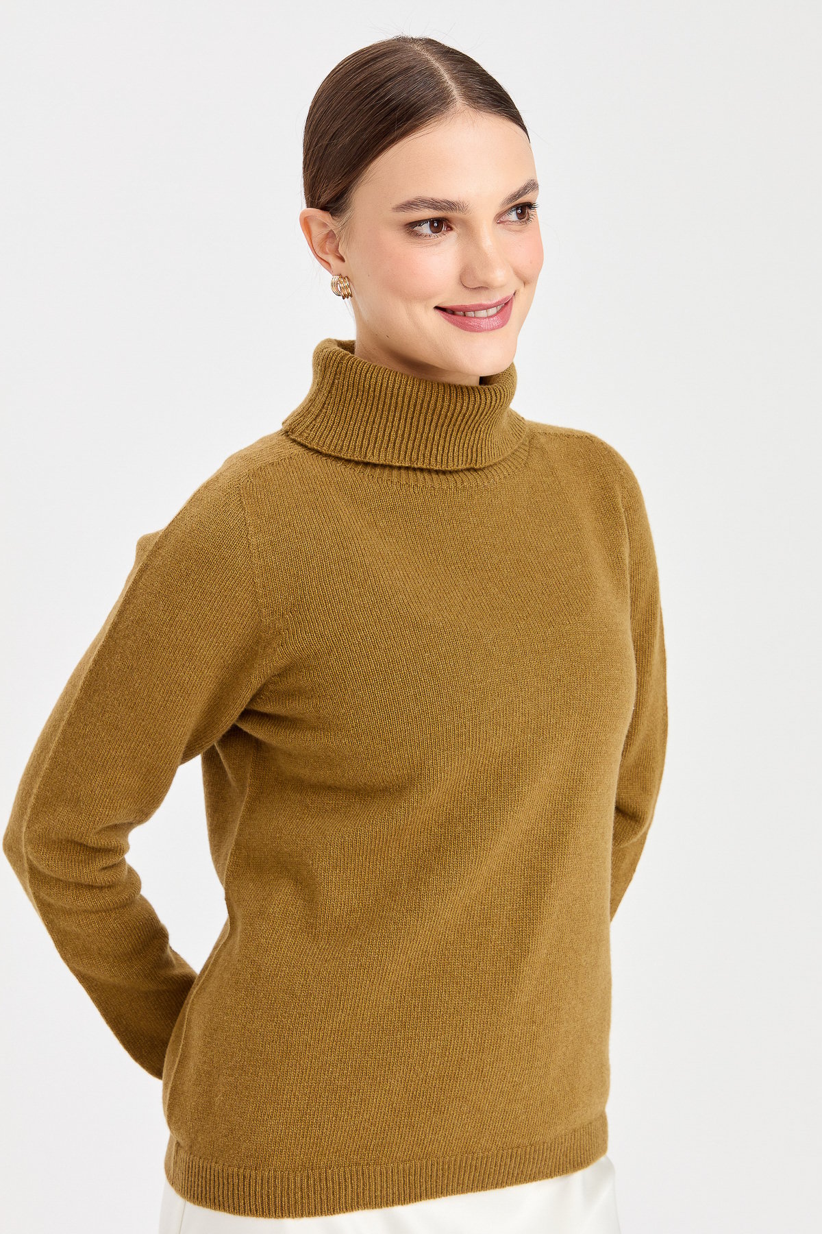 23164Kadın Tam Balıkçı Yaka Klasik Yün Kazak O.Haki