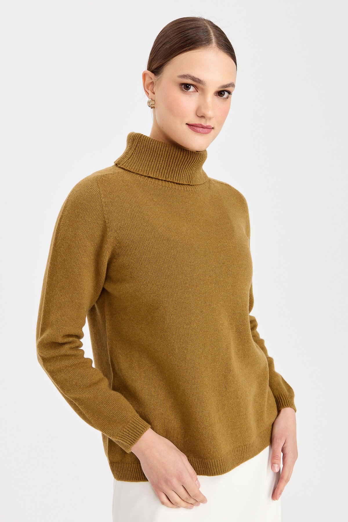 23164Kadın Tam Balıkçı Yaka Klasik Yün Kazak O.Haki