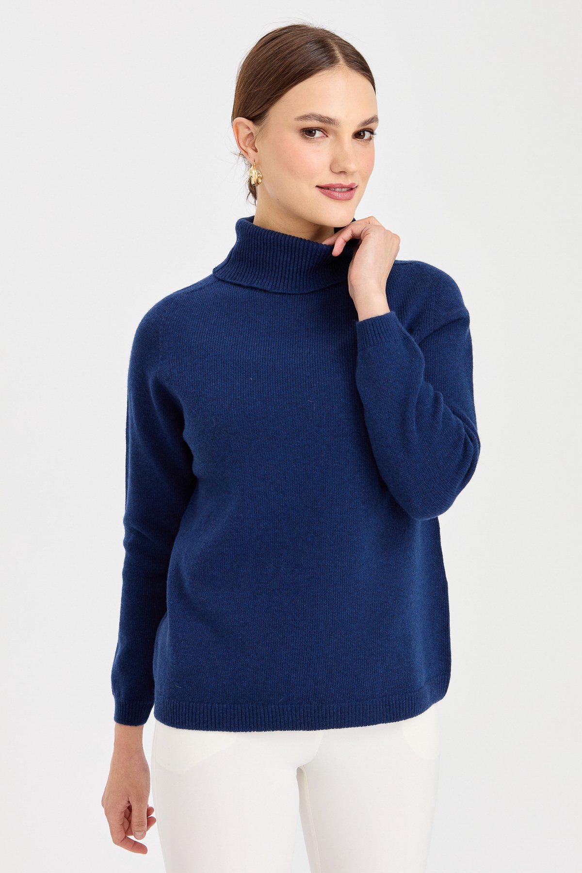 23164Kadın Tam Balıkçı Yaka Klasik Yün Kazak İndigo