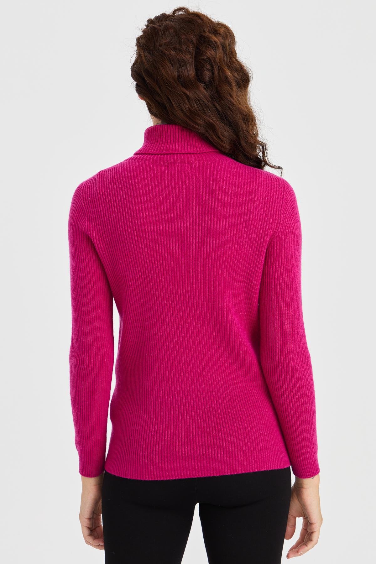 23159Kadın Tam Balıkçı Yaka Kol Ucu Düğmeli Yün Kazak Sıklamen