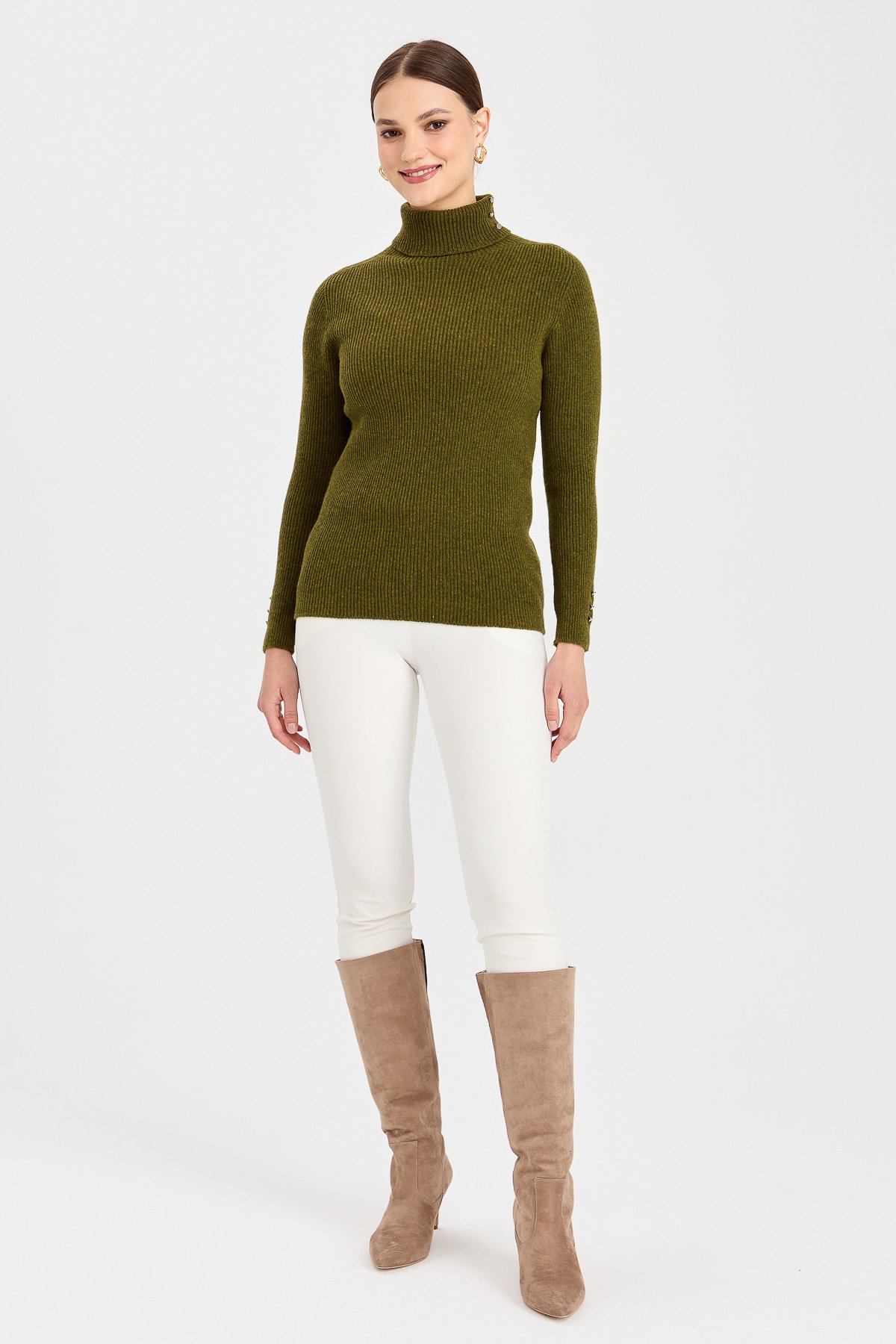 23159Kadın Tam Balıkçı Yaka Kol Ucu Düğmeli Yün Kazak A.K.Yeşili