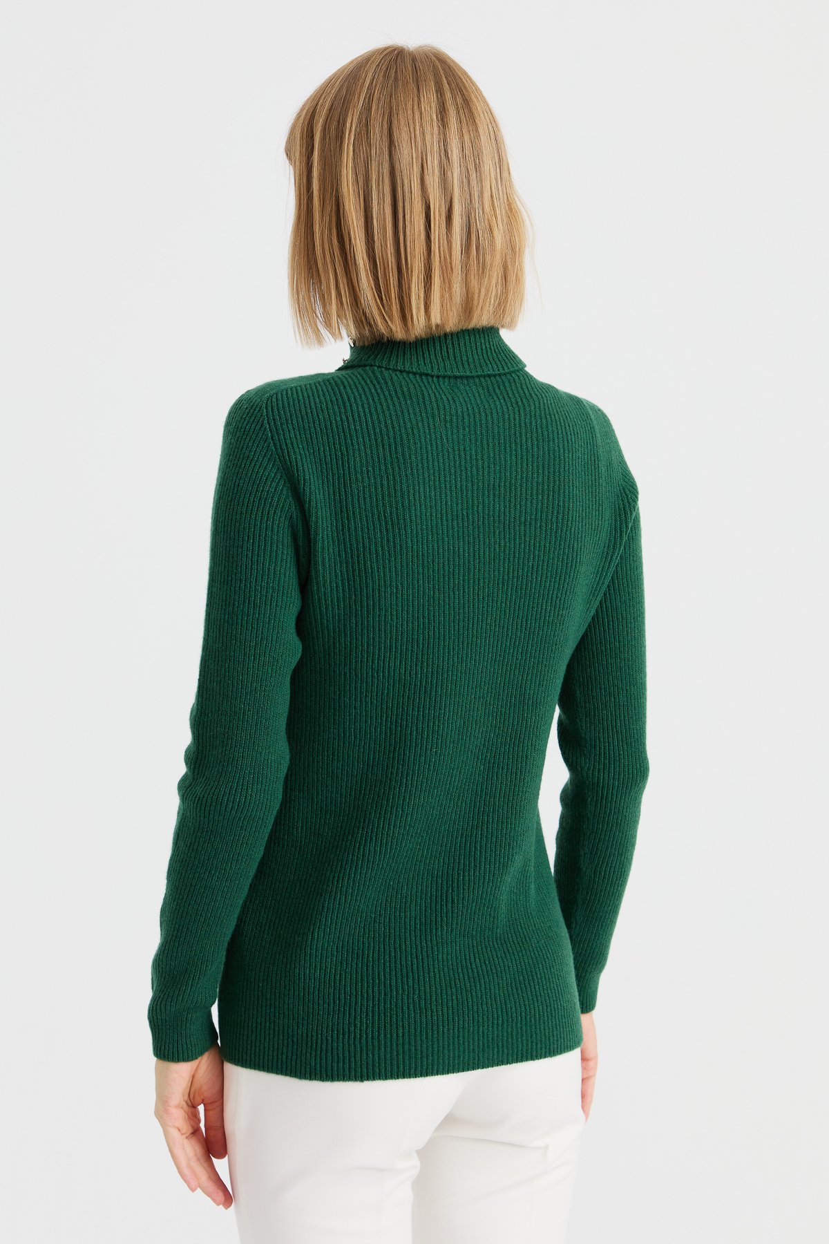 23159Kadın Tam Balıkçı Yaka Kol Ucu Düğmeli Yün Kazak A.Ö.Başı