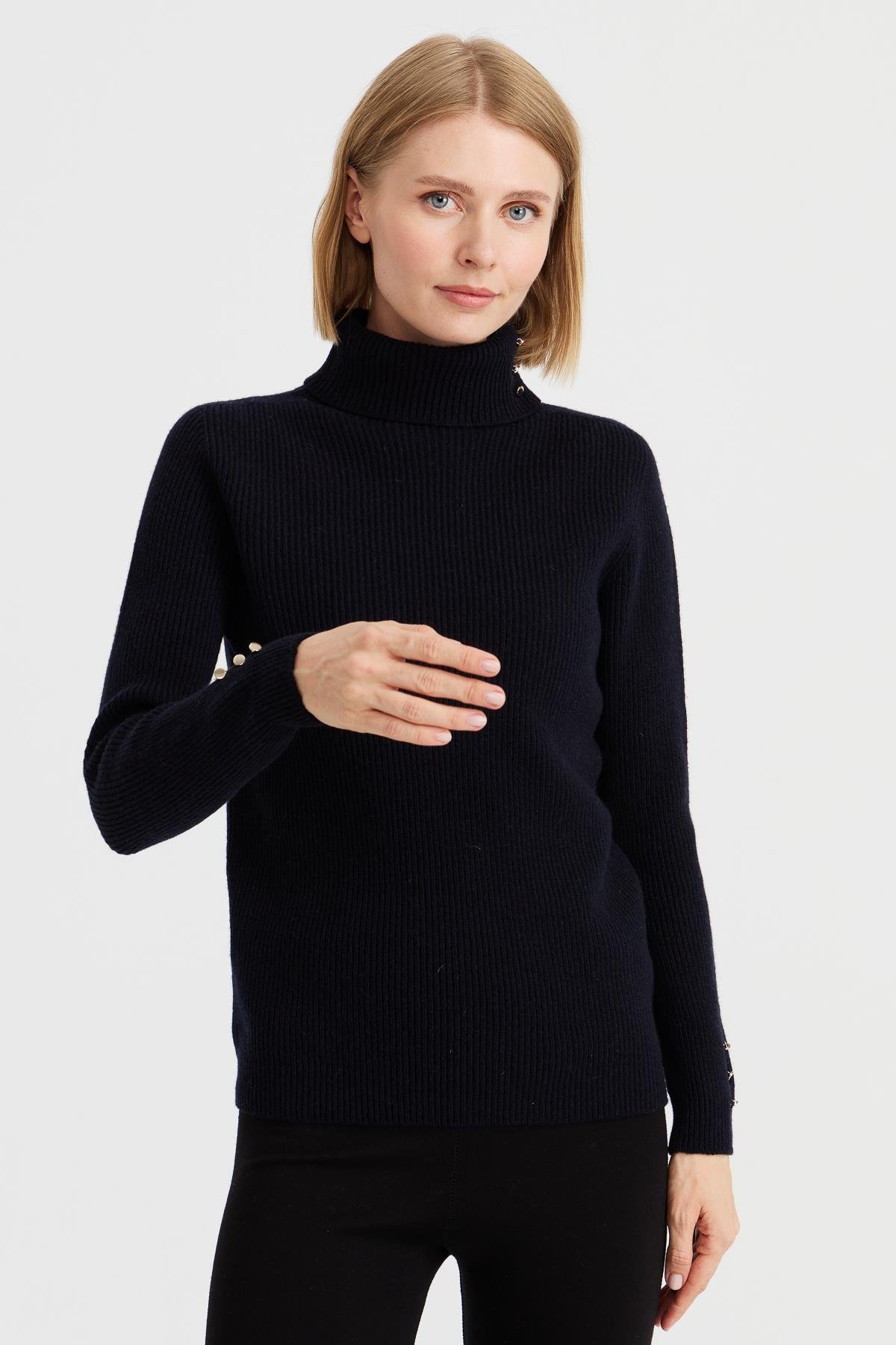 23159Kadın Tam Balıkçı Yaka Kol Ucu Düğmeli Yün Kazak K.Lacivert