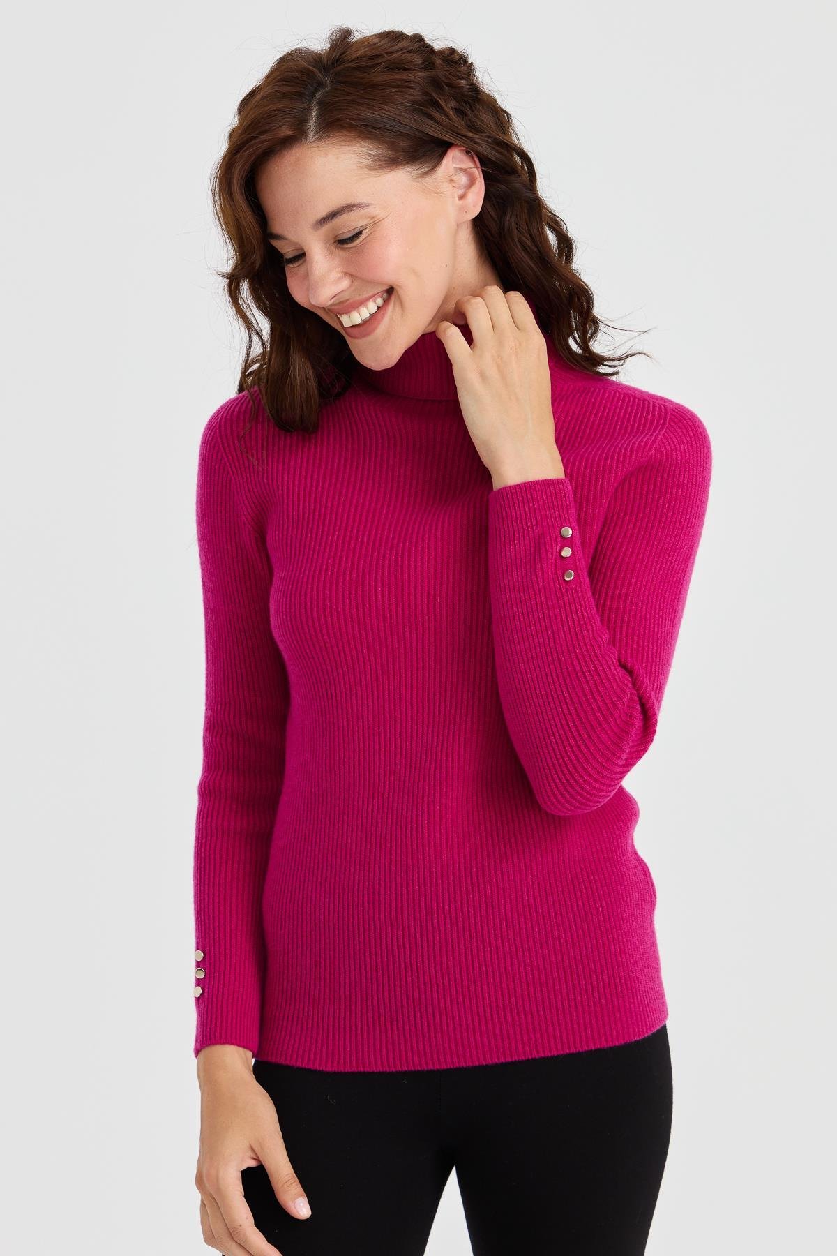 23159Kadın Tam Balıkçı Yaka Kol Ucu Düğmeli Yün Kazak Sıklamen