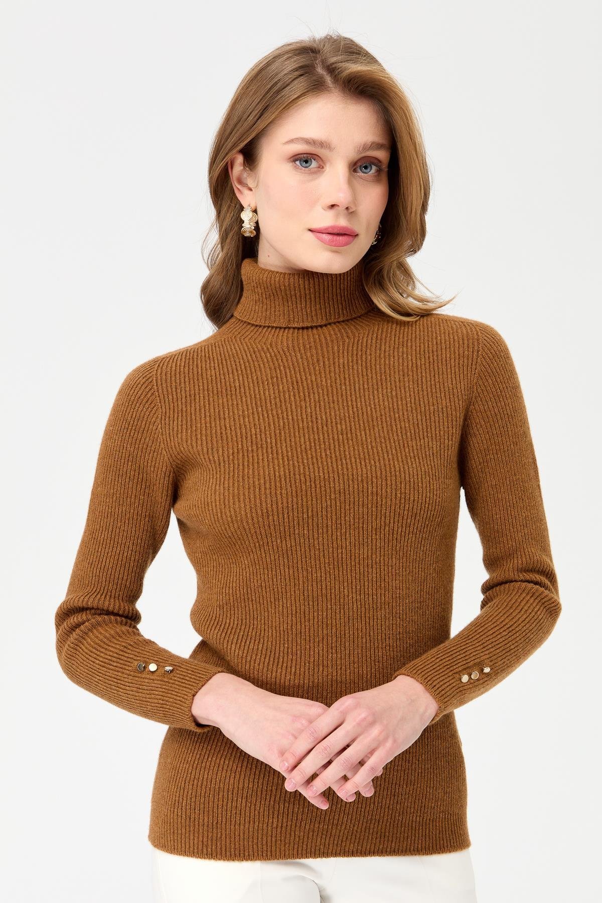 23159Kadın Tam Balıkçı Yaka Kol Ucu Düğmeli Yün Kazak K.taba