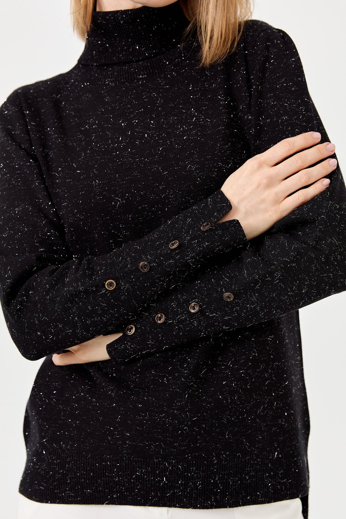 22330Kadın Tam Balıkçı Yaka Kol Ucu Yırtmaçlı Kazak Siyah