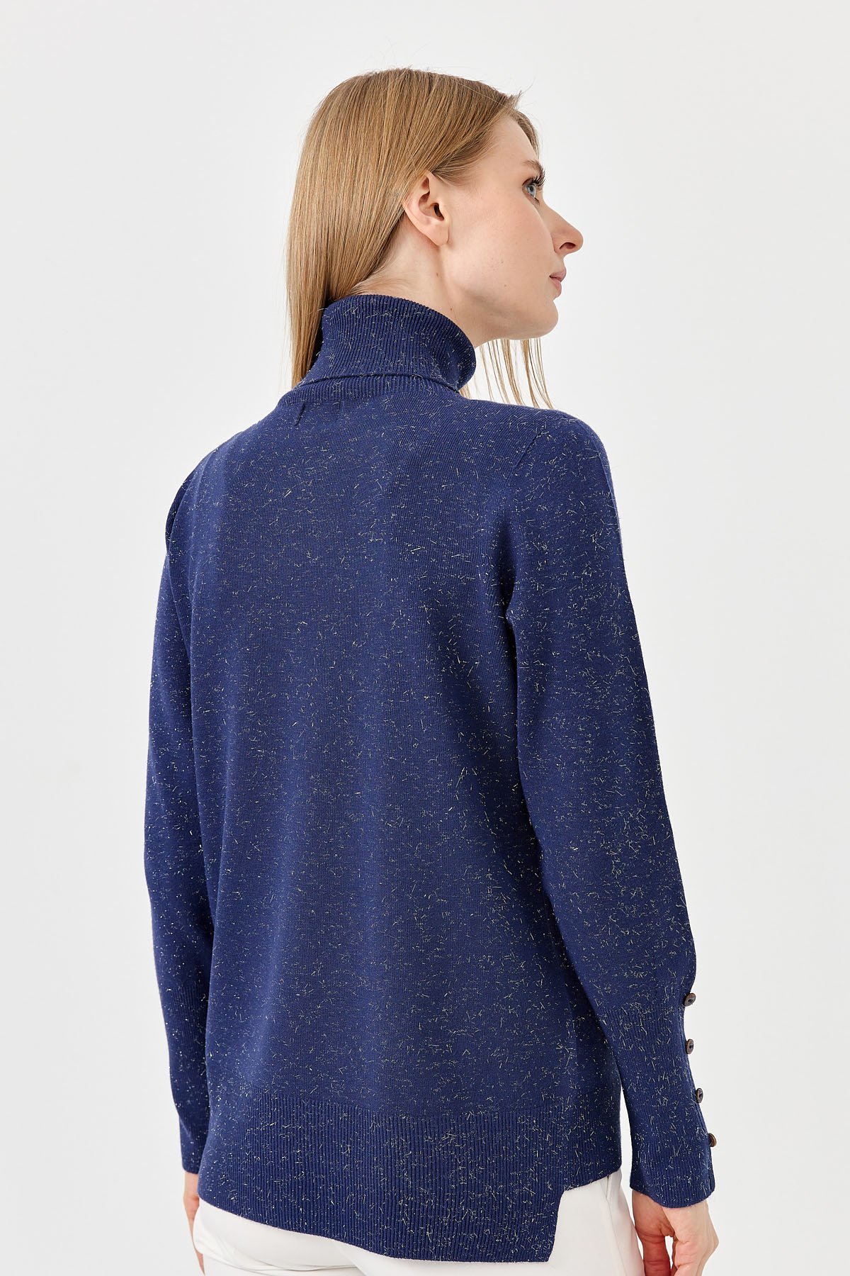 22330Kadın Tam Balıkçı Yaka Kol Ucu Yırtmaçlı Kazak Lacivert