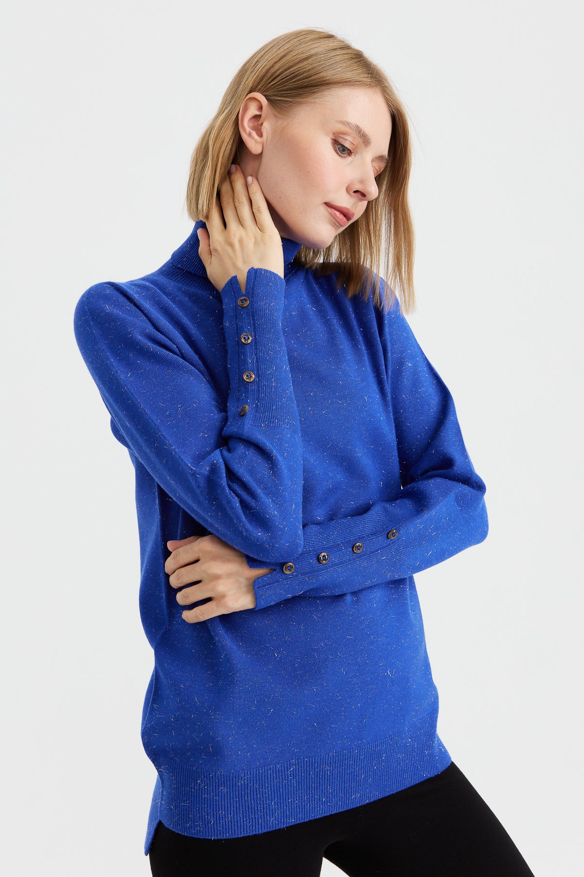 22330Kadın Tam Balıkçı Yaka Kol Ucu Yırtmaçlı Kazak S.Mavi