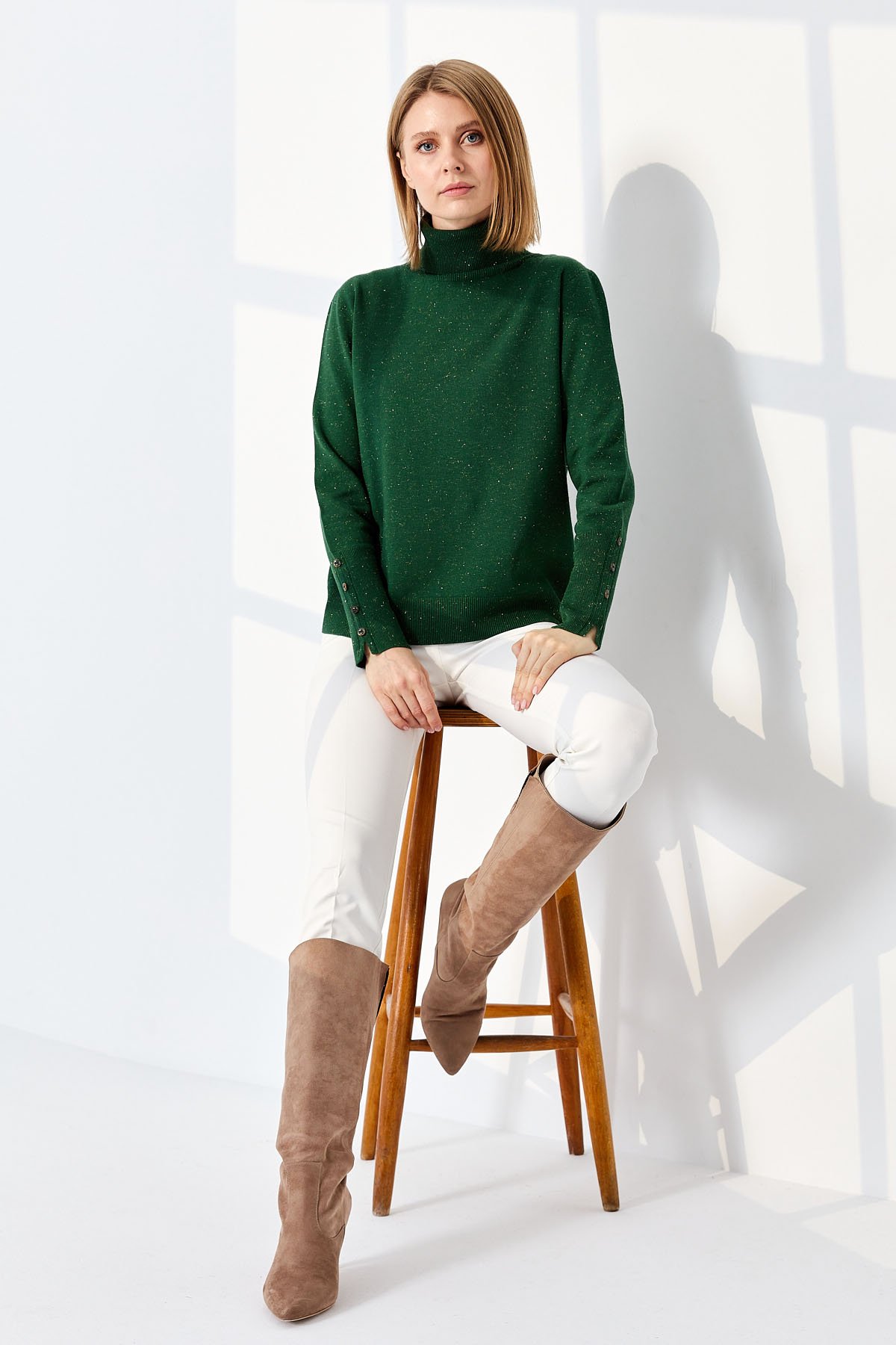 22330Kadın Tam Balıkçı Yaka Kol Ucu Yırtmaçlı Kazak Ö.Başı