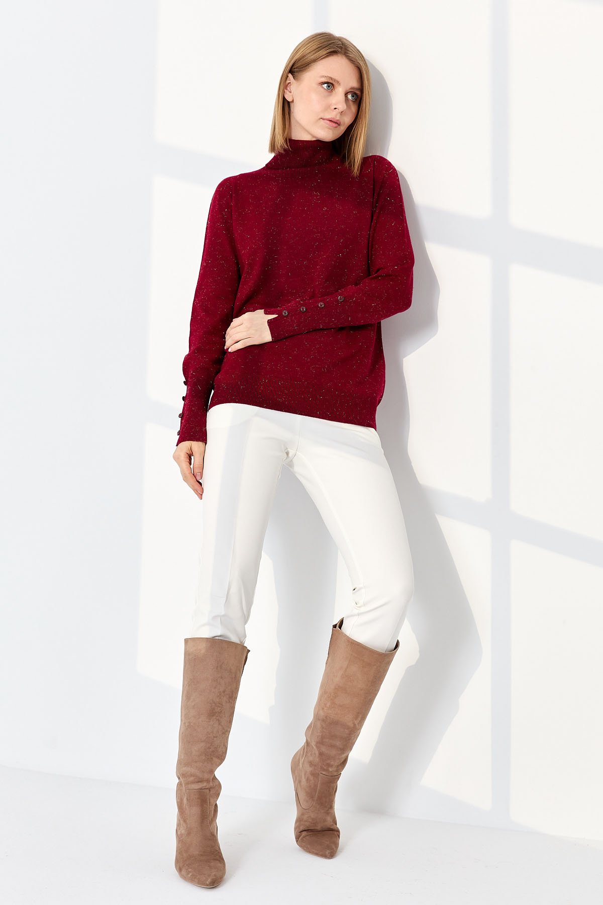 22330Kadın Tam Balıkçı Yaka Kol Ucu Yırtmaçlı Kazak V.Çürüğü