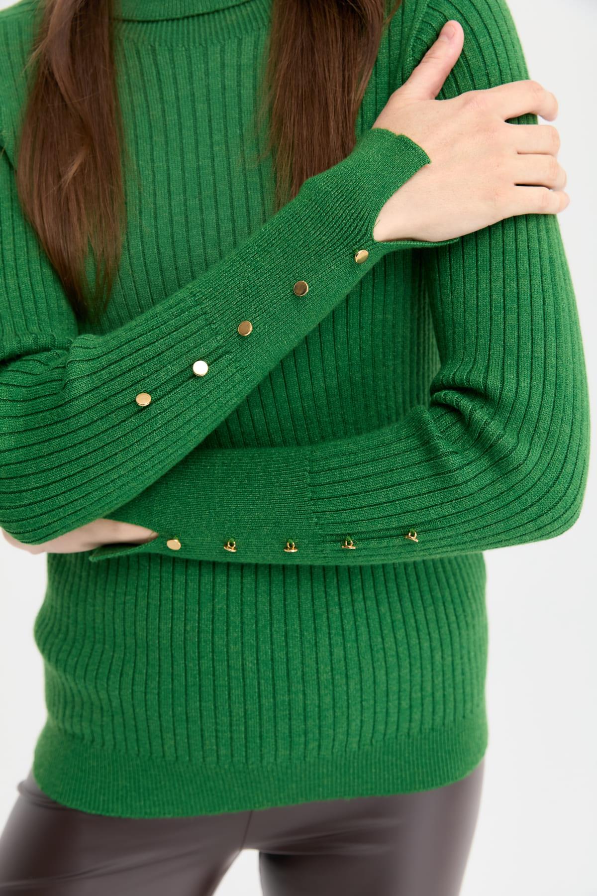 24184Женский свитер на пуговицах с длинными рукавами и высоким воротником