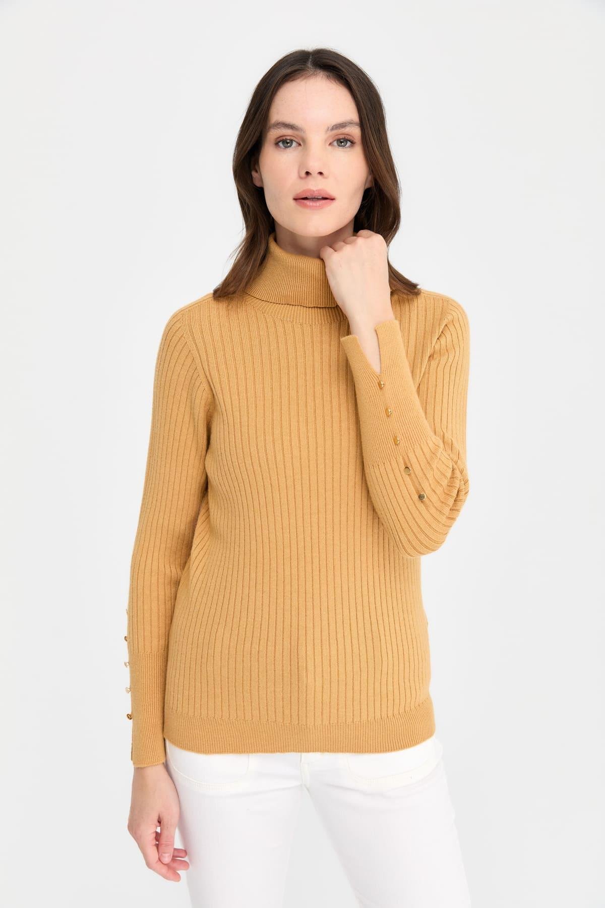 24184Kadın Tam Balıkçı Yaka Kolları Düğmeli Kazak Camel