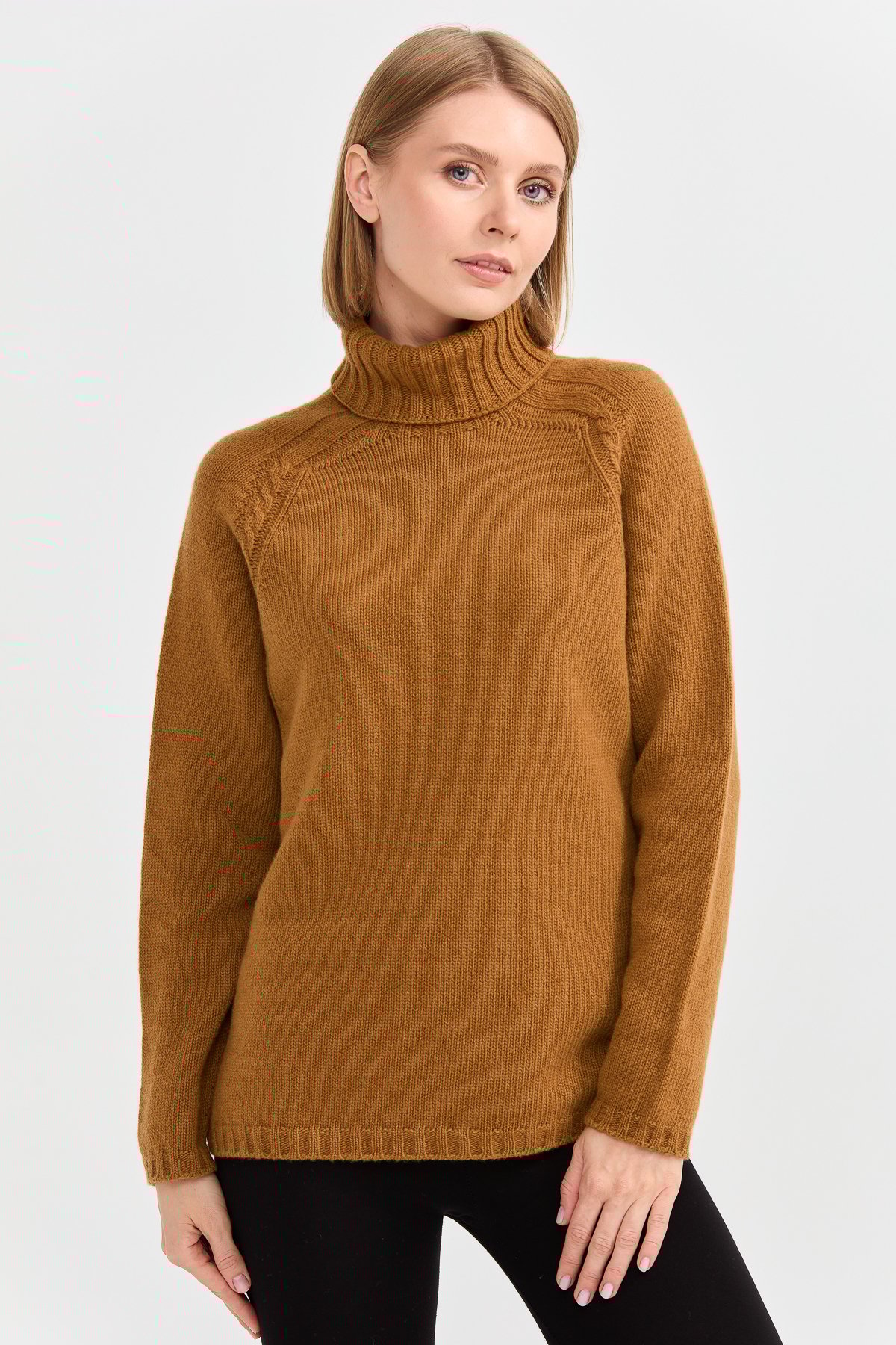 22097Kadın Tam Balıkçı Yaka Omzu Saç Örgülü Yün Kazak Taba