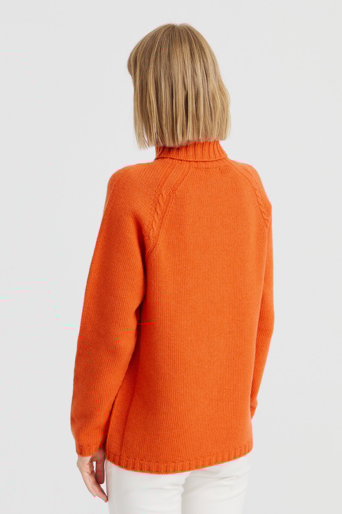 22097Kadın Tam Balıkçı Yaka Omzu Saç Örgülü Yün Kazak Portakal