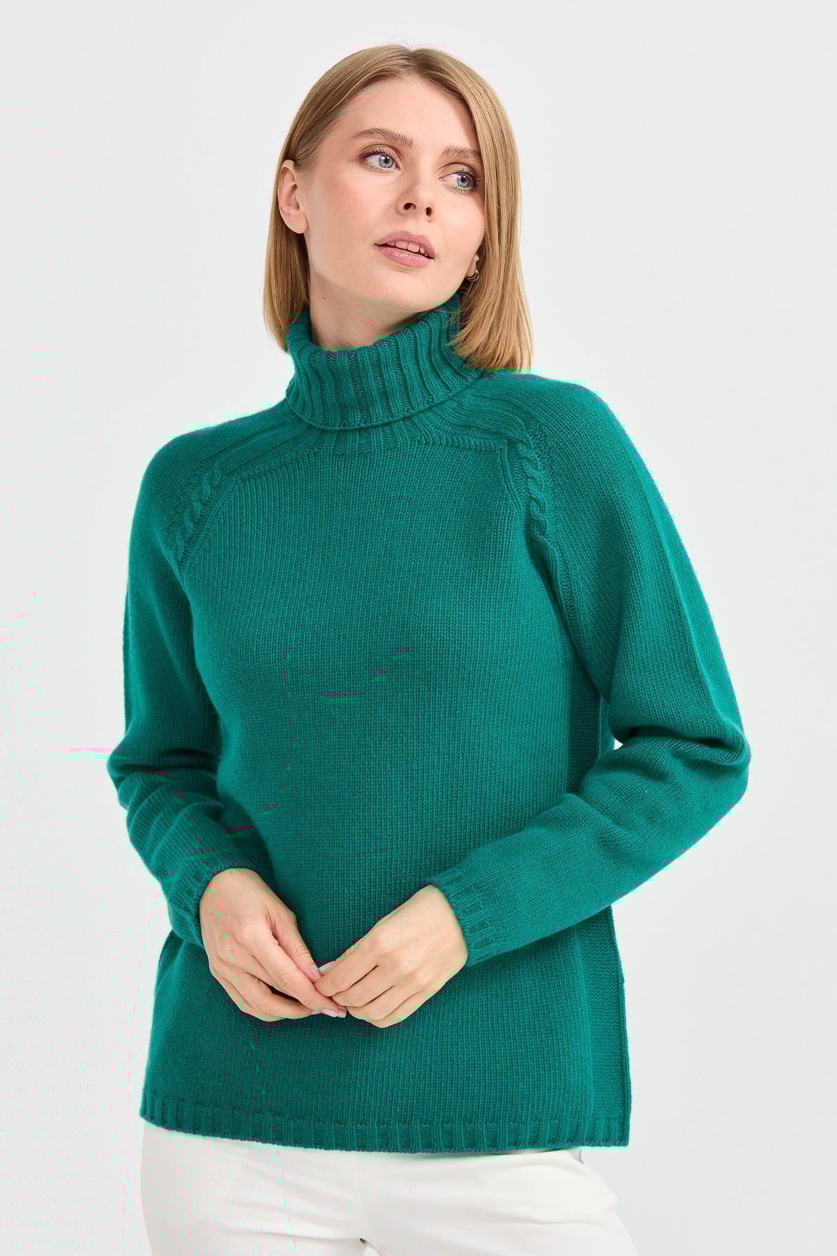 22097Kadın Tam Balıkçı Yaka Omzu Saç Örgülü Yün Kazak A.Ö.Başı