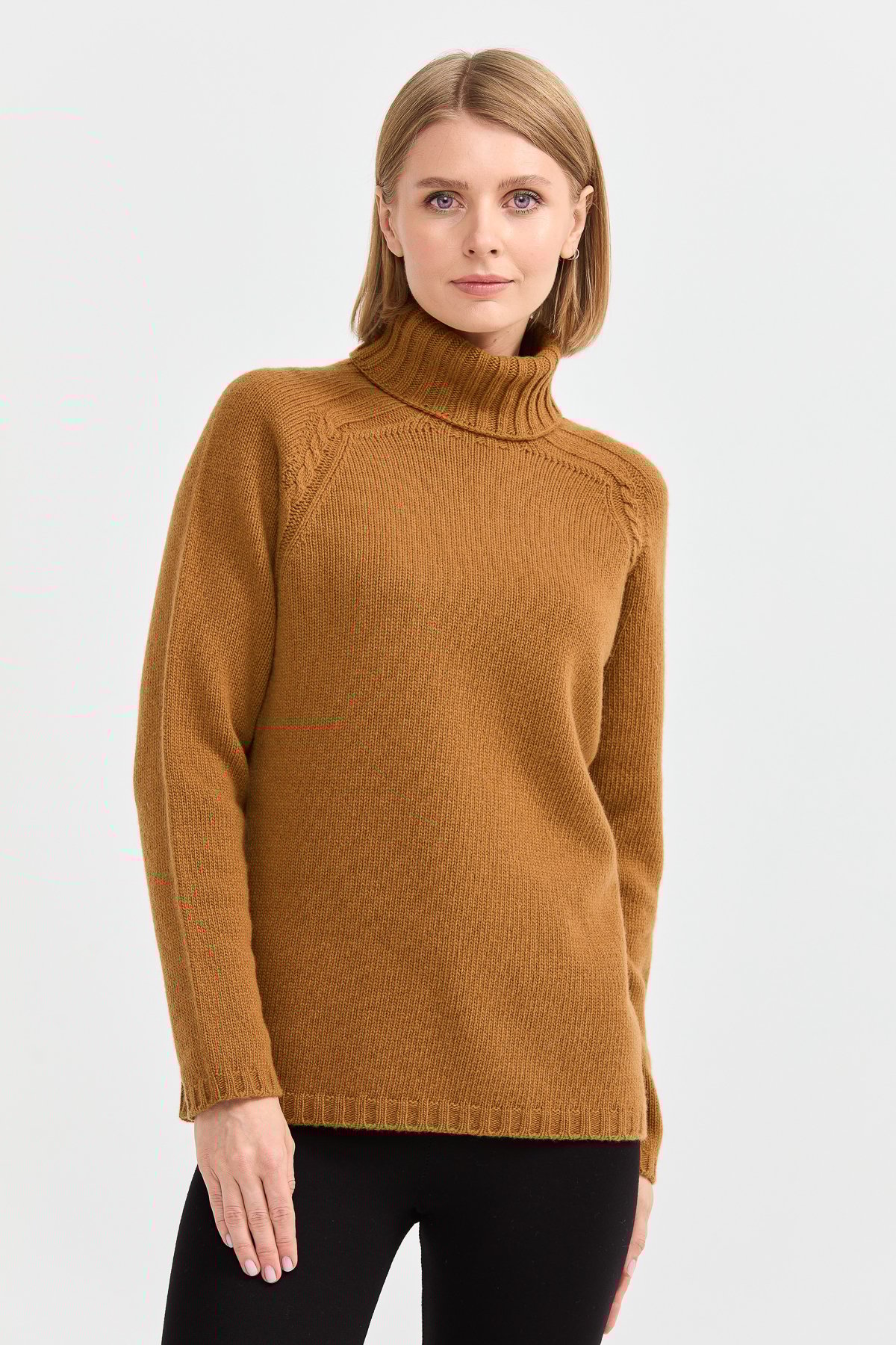 22097Kadın Tam Balıkçı Yaka Omzu Saç Örgülü Yün Kazak Taba