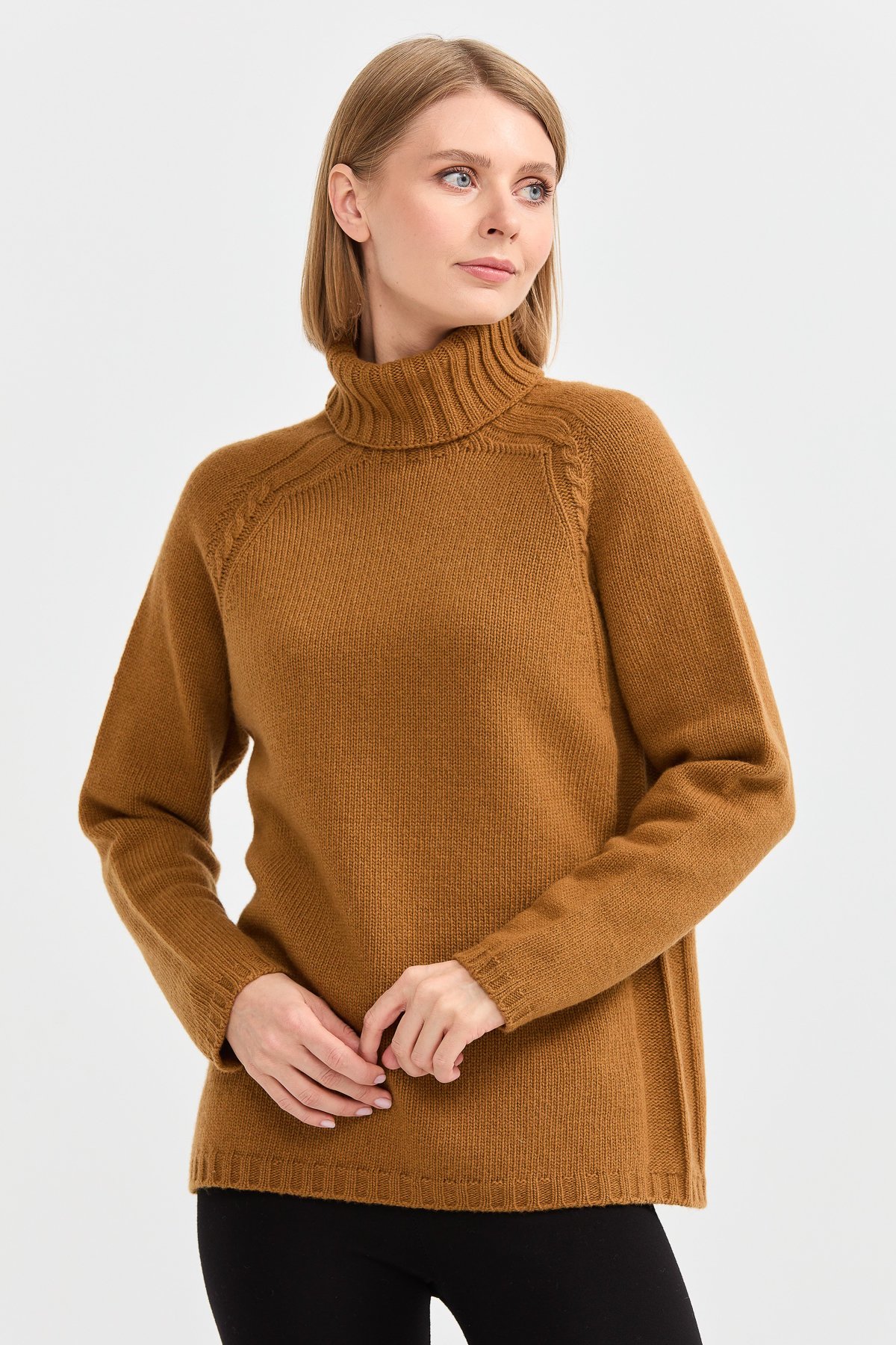 22097Kadın Tam Balıkçı Yaka Omzu Saç Örgülü Yün Kazak Taba