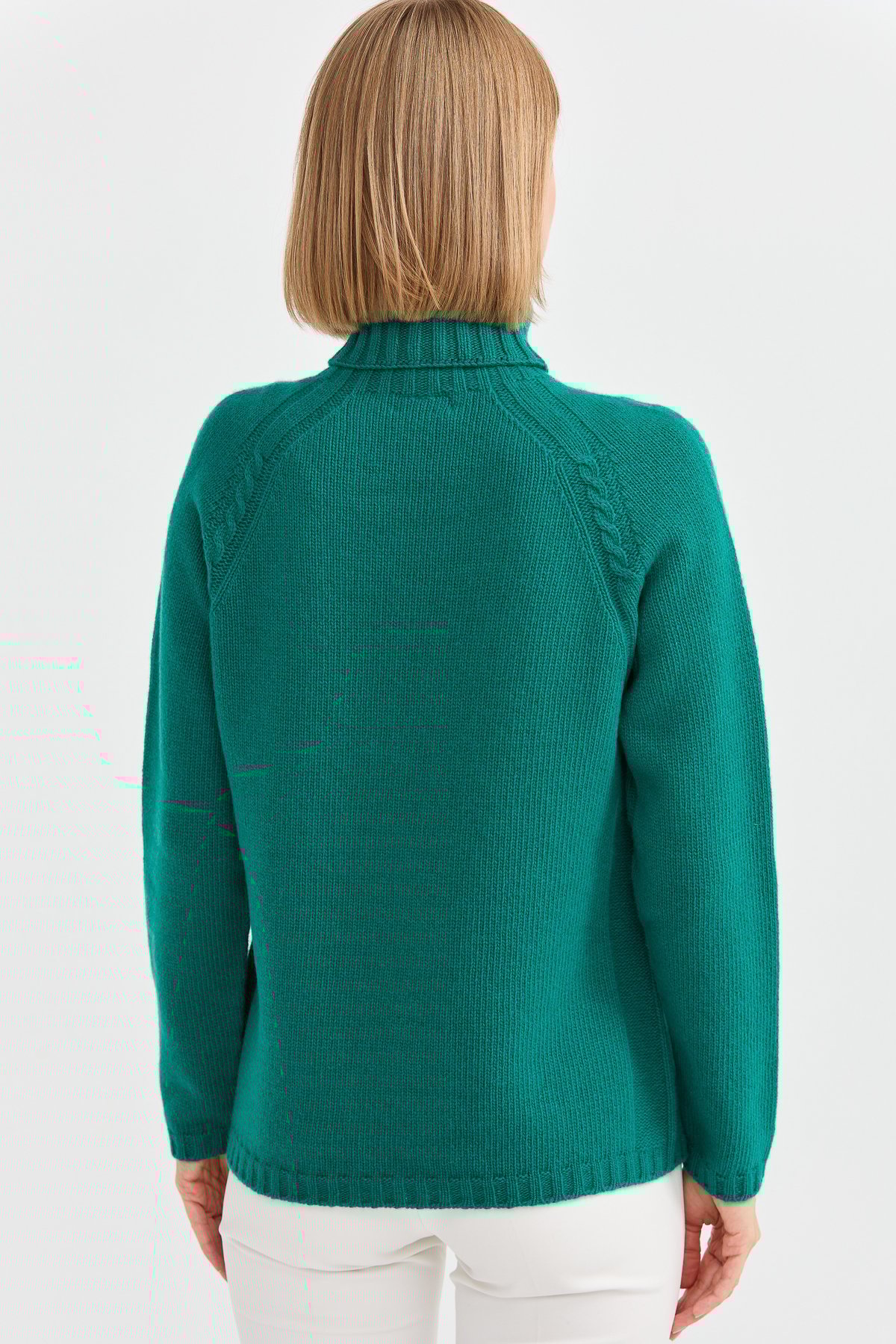 22097Kadın Tam Balıkçı Yaka Omzu Saç Örgülü Yün Kazak A.Ö.Başı