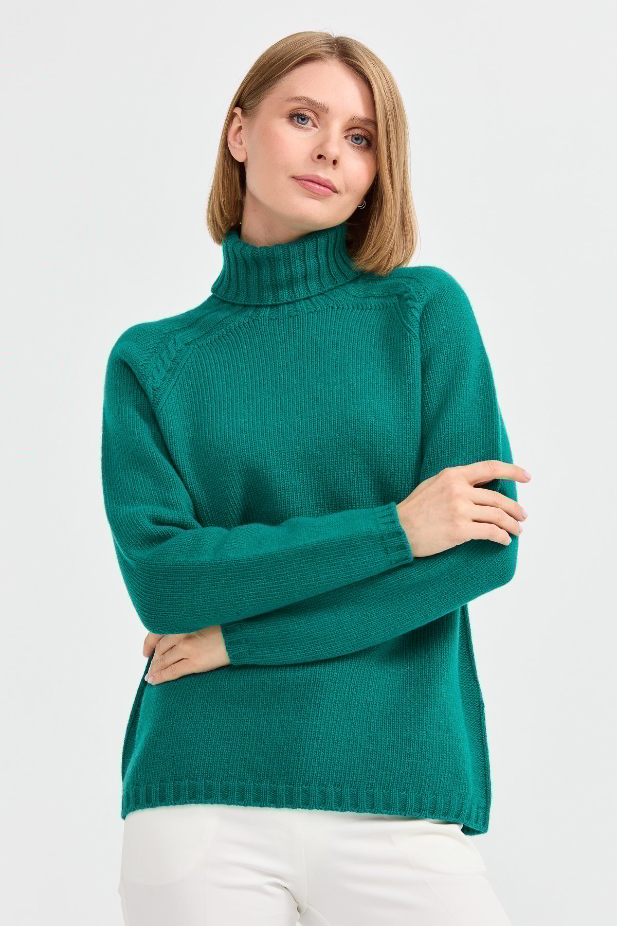 22097Kadın Tam Balıkçı Yaka Omzu Saç Örgülü Yün Kazak A.Ö.Başı