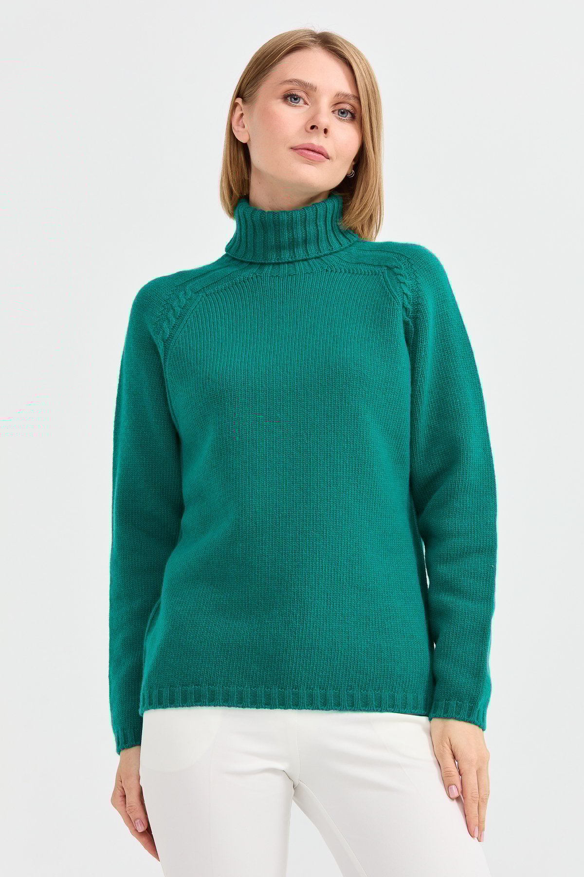 22097Kadın Tam Balıkçı Yaka Omzu Saç Örgülü Yün Kazak A.Ö.Başı