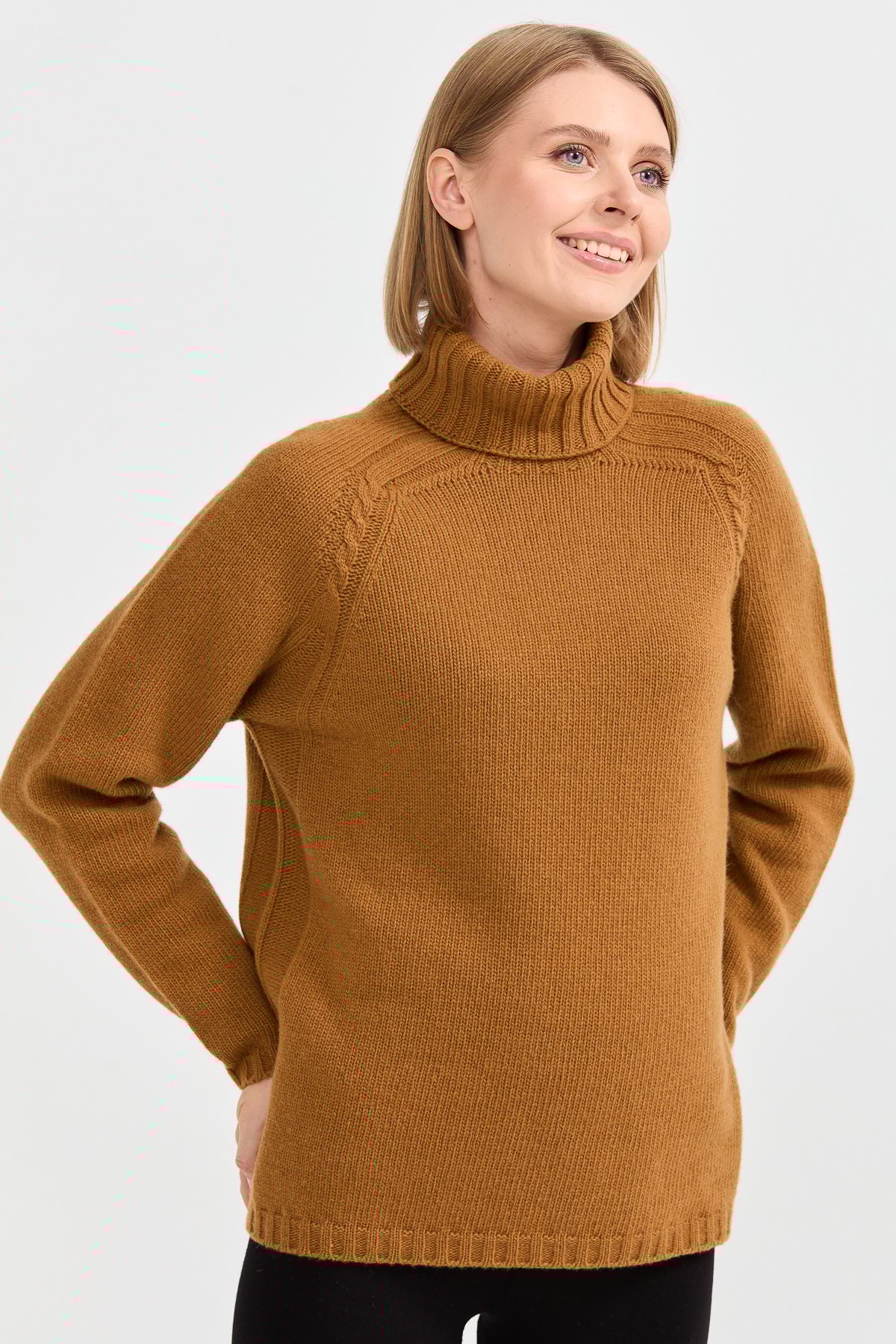 22097Kadın Tam Balıkçı Yaka Omzu Saç Örgülü Yün Kazak Taba