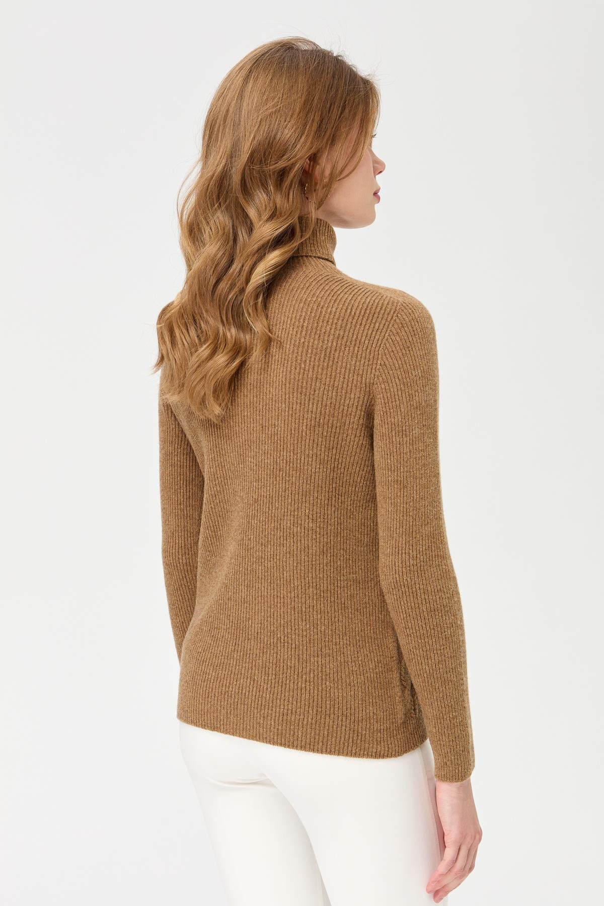 23153Kadın Tam Balıkçı Yaka Önü Yürütmeli Yün Kazak V.Camel